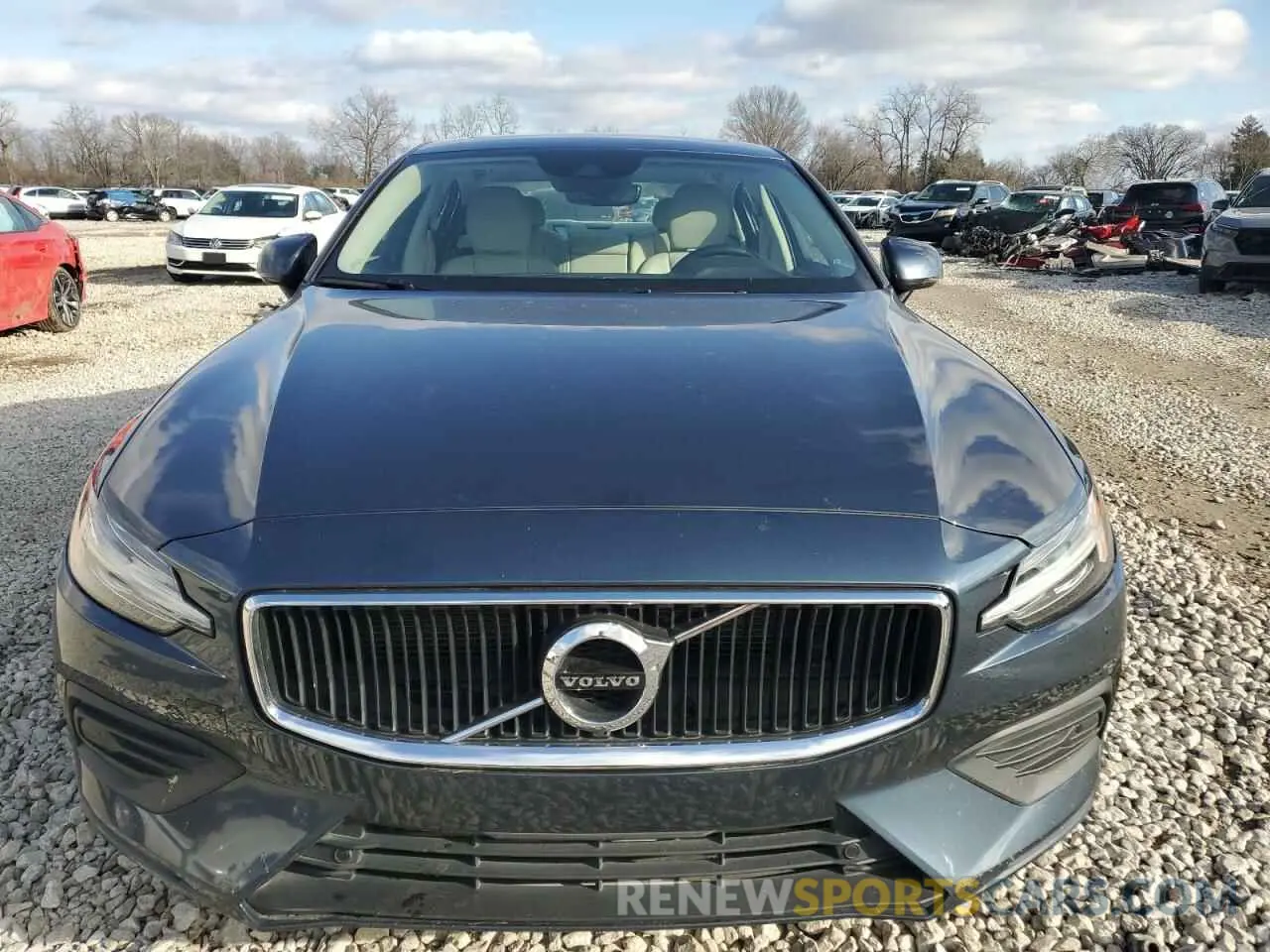 5 fotografías del automóvil dañado 7JR102FK4LG073121 VOLVO S60 2020