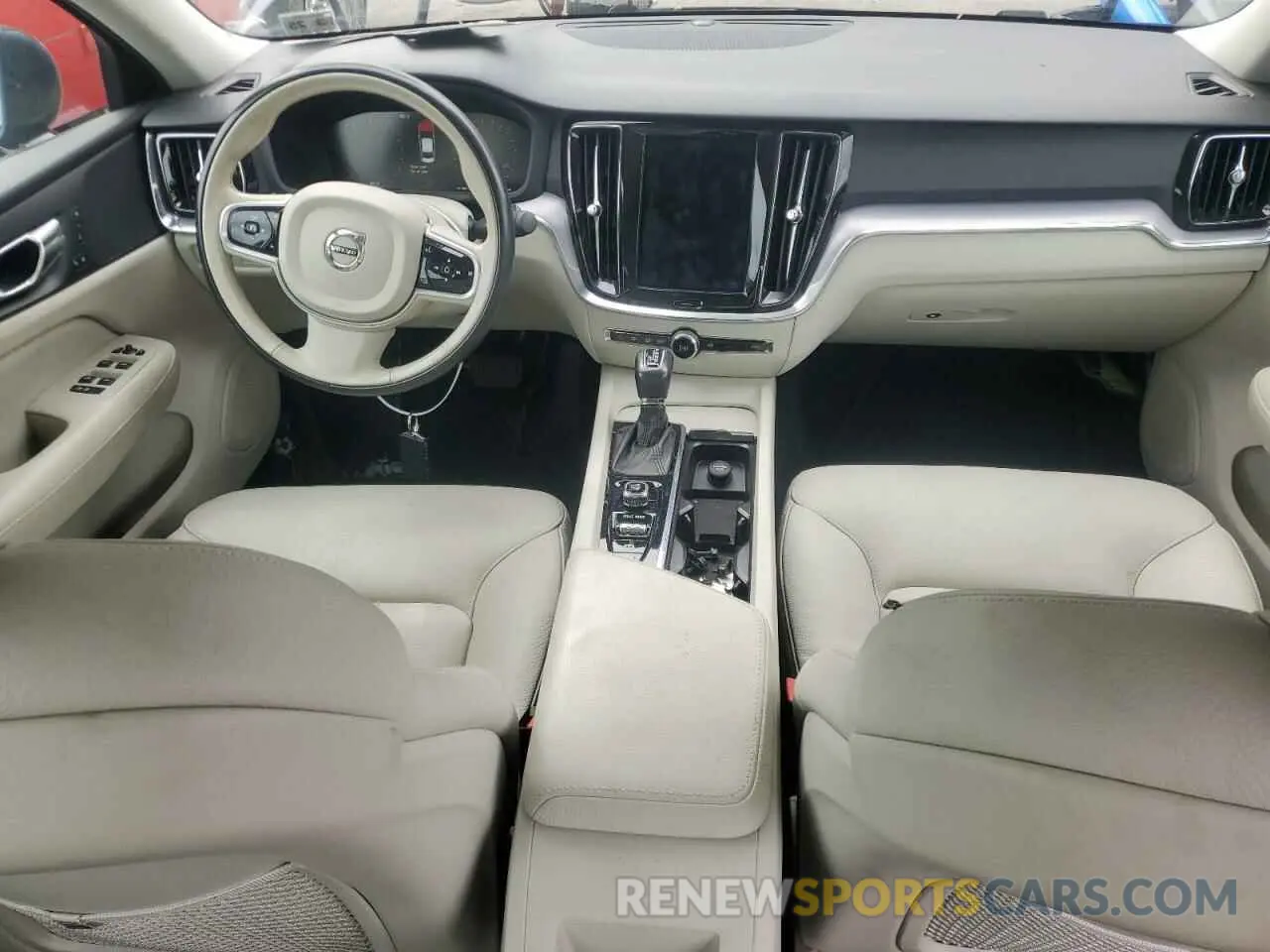8 fotografías del automóvil dañado 7JR102FK7LG064834 VOLVO S60 2020