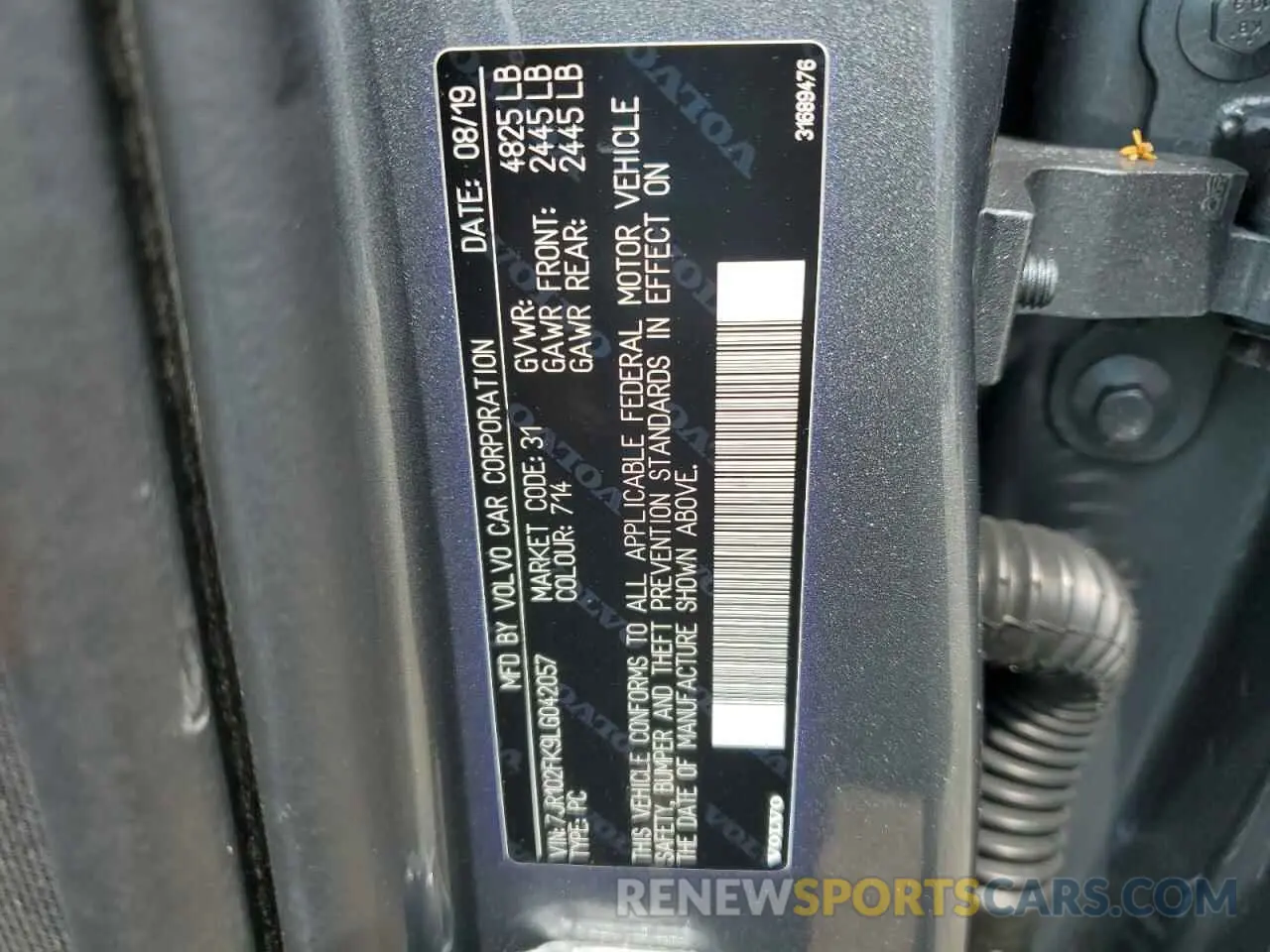 13 fotografías del automóvil dañado 7JR102FK9LG042057 VOLVO S60 2020