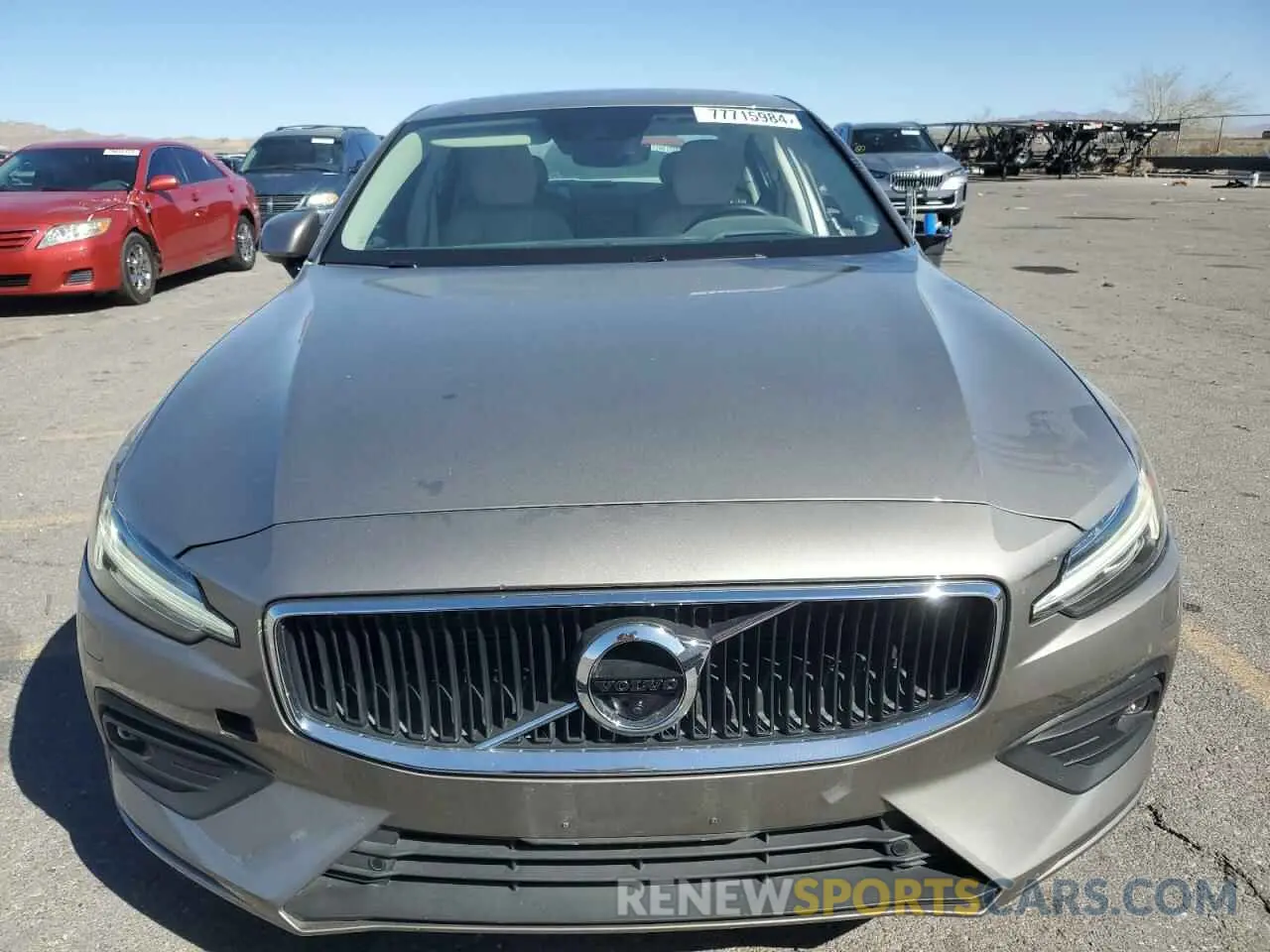 5 fotografías del automóvil dañado 7JR102FK9LG047954 VOLVO S60 2020