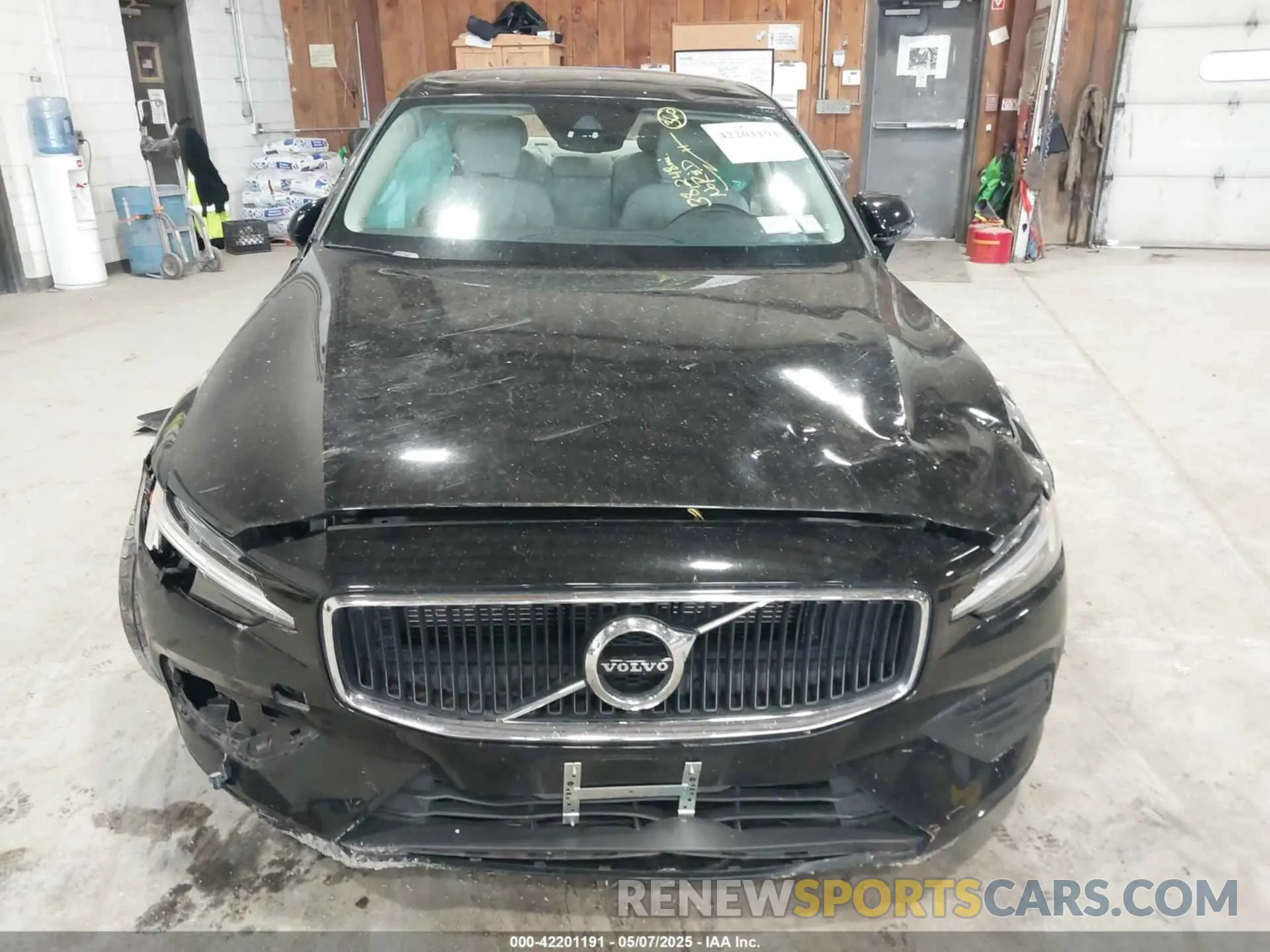 12 fotografías del automóvil dañado 7JRA22TK2LG037409 VOLVO S60 2020
