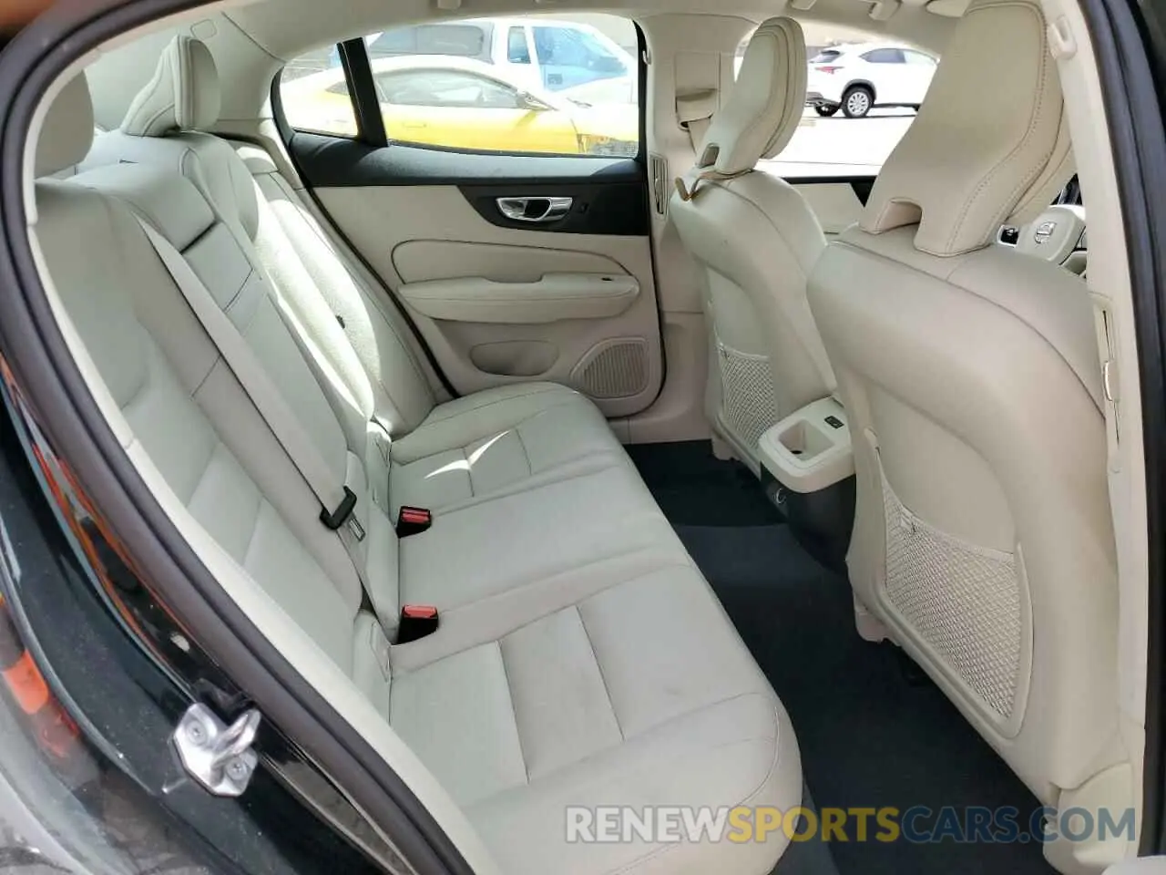10 fotografías del automóvil dañado 7JRA22TK2LG063928 VOLVO S60 2020