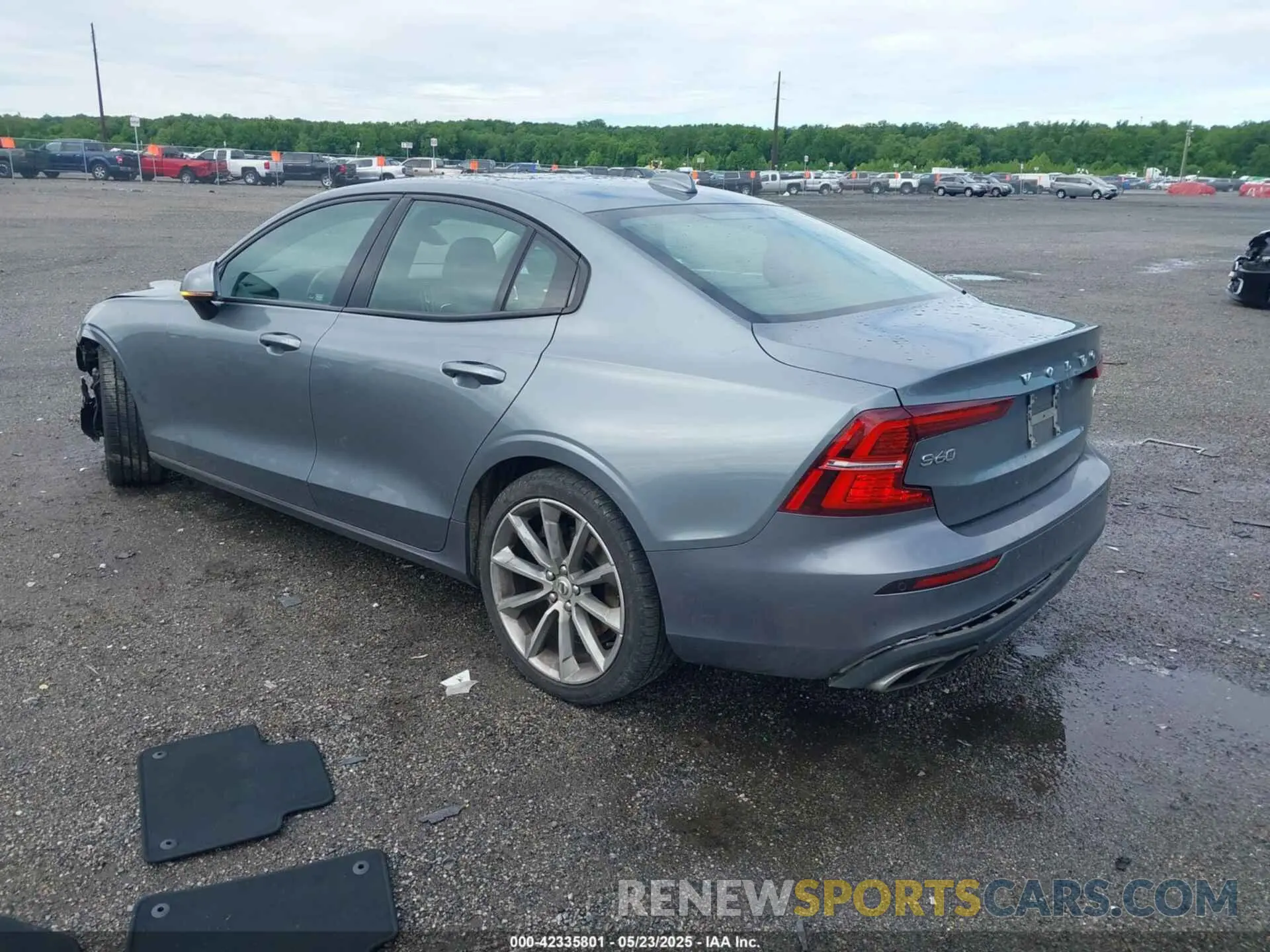 3 fotografías del automóvil dañado 7JRA22TK2LG065825 VOLVO S60 2020