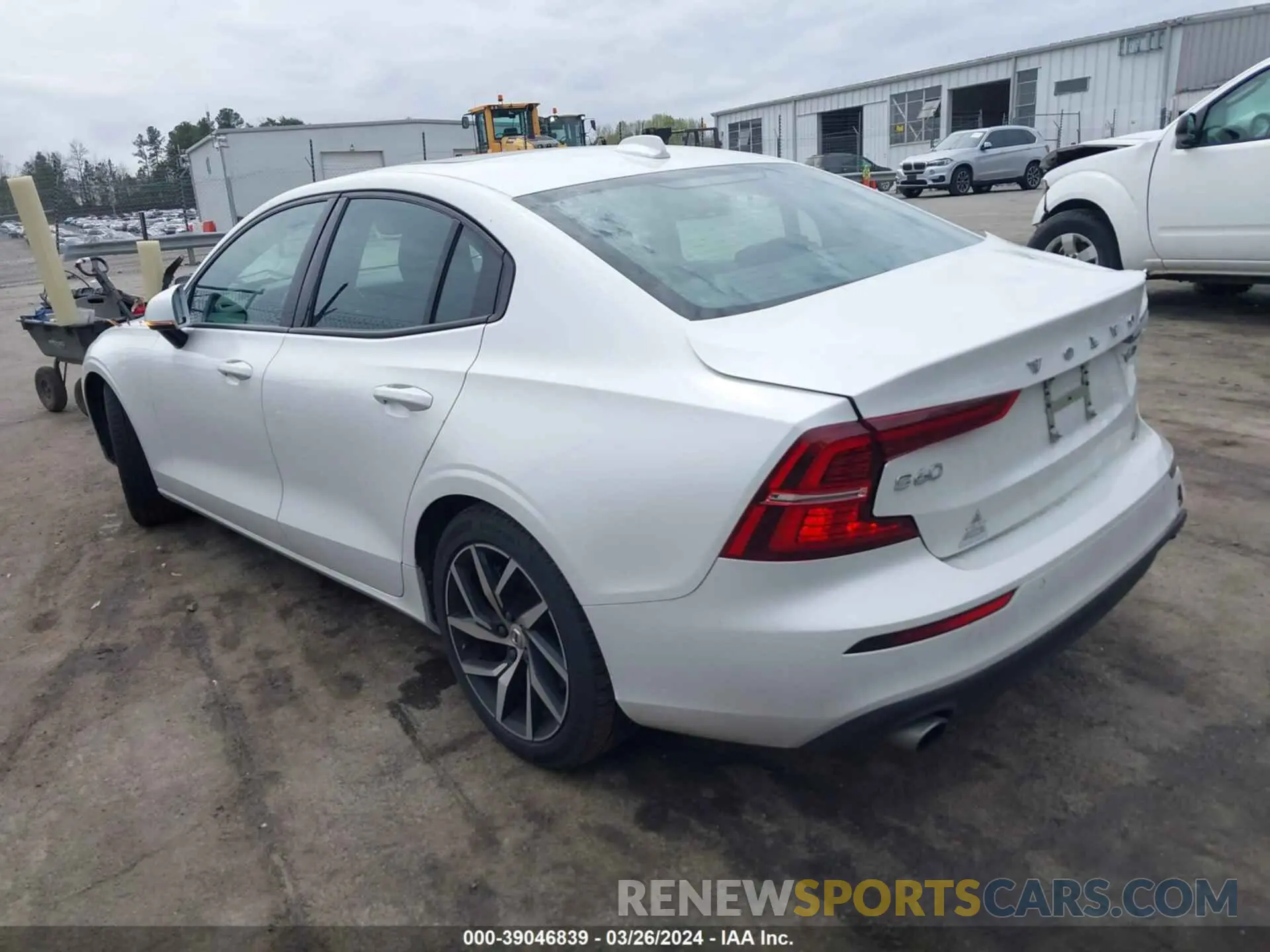 3 fotografías del automóvil dañado 7JRA22TK4LG048136 VOLVO S60 2020
