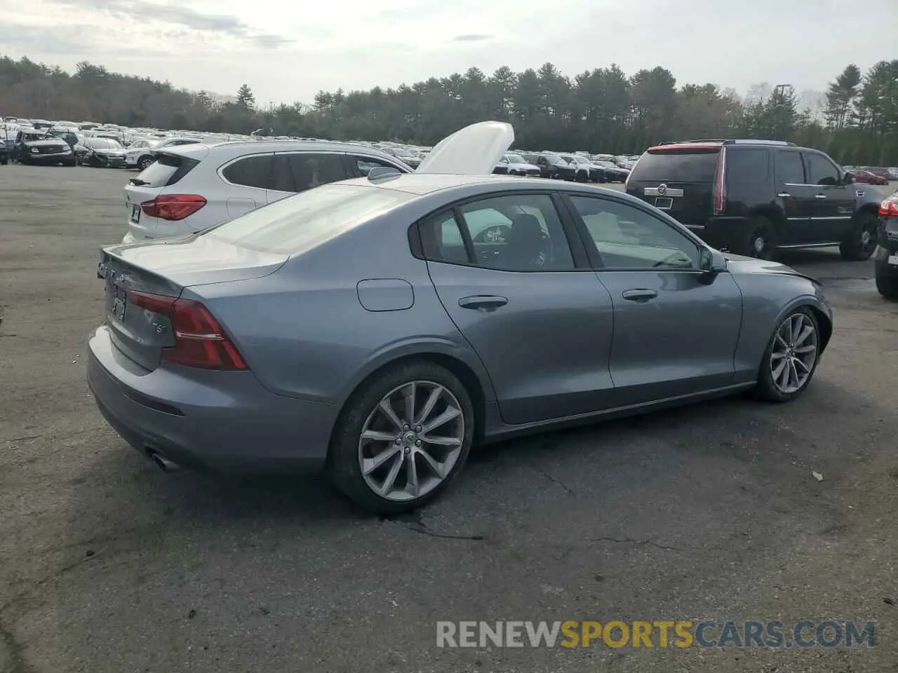 3 fotografías del automóvil dañado 7JRA22TK4LG065552 VOLVO S60 2020