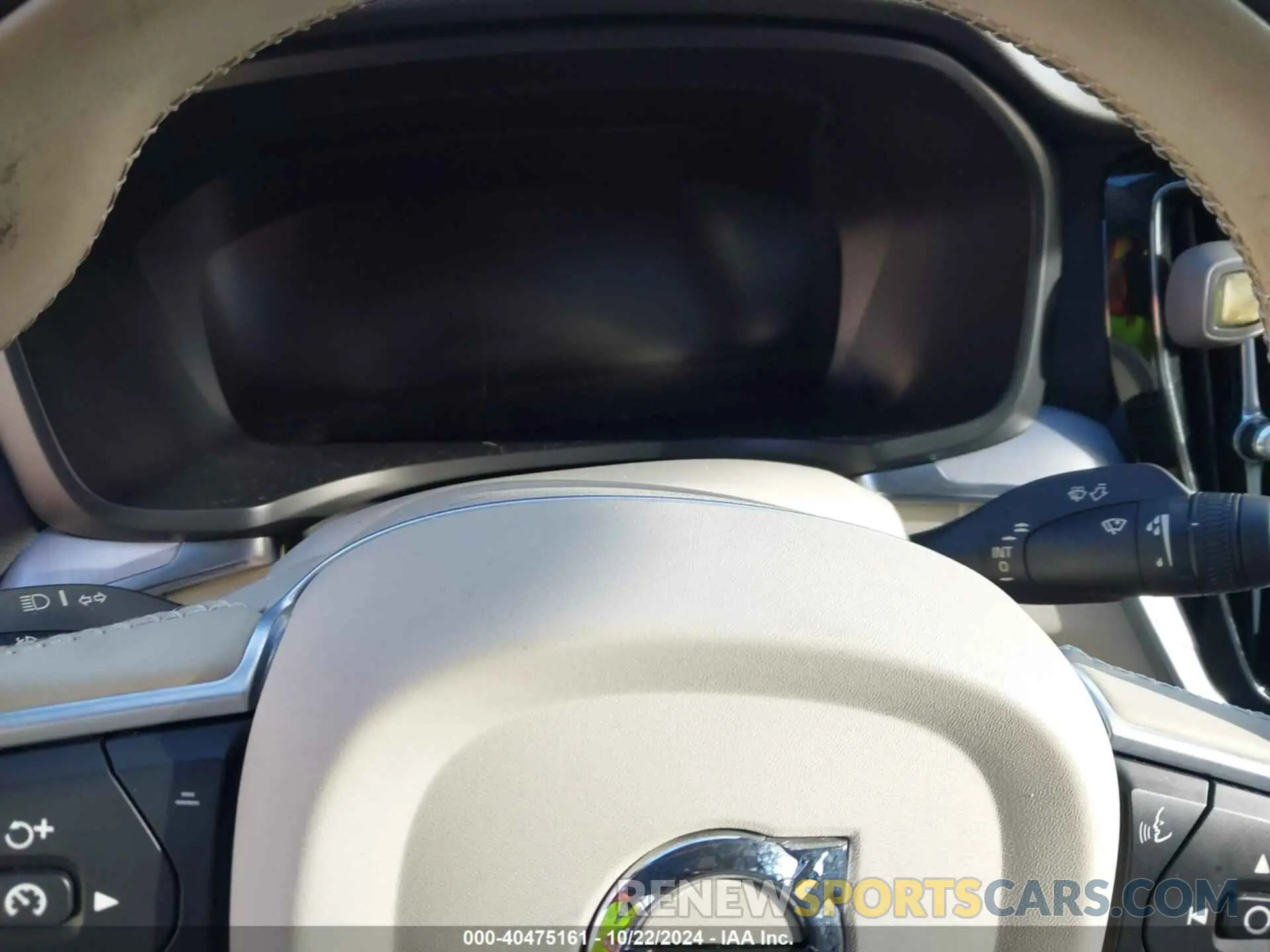 7 fotografías del automóvil dañado 7JRA22TKXLG044009 VOLVO S60 2020
