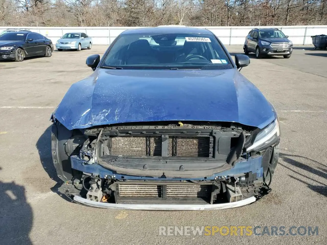 5 fotografías del automóvil dañado 7JRA22TM3LG064376 VOLVO S60 2020