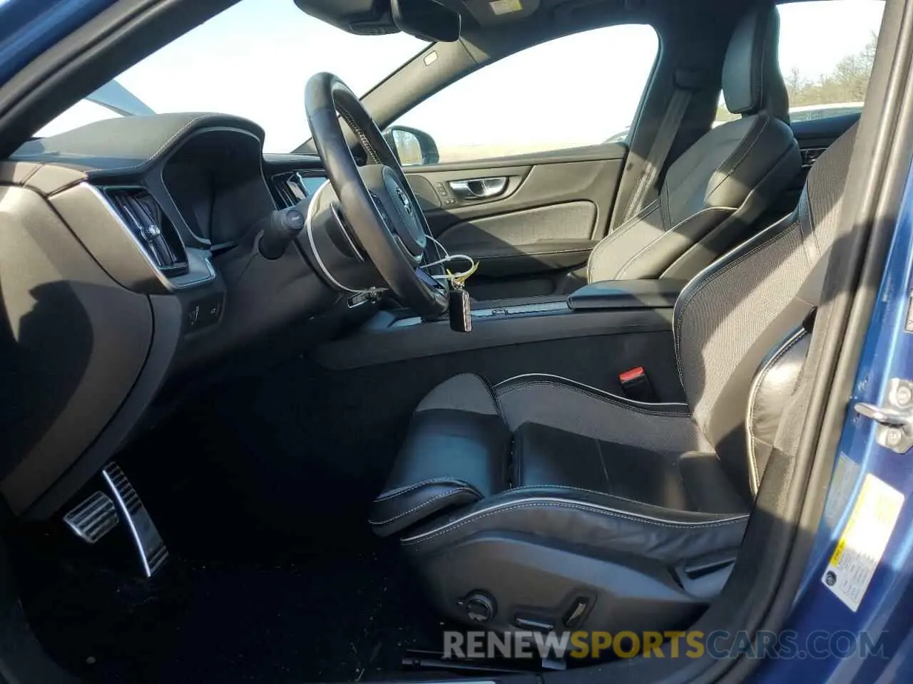 7 fotografías del automóvil dañado 7JRA22TM3LG064376 VOLVO S60 2020