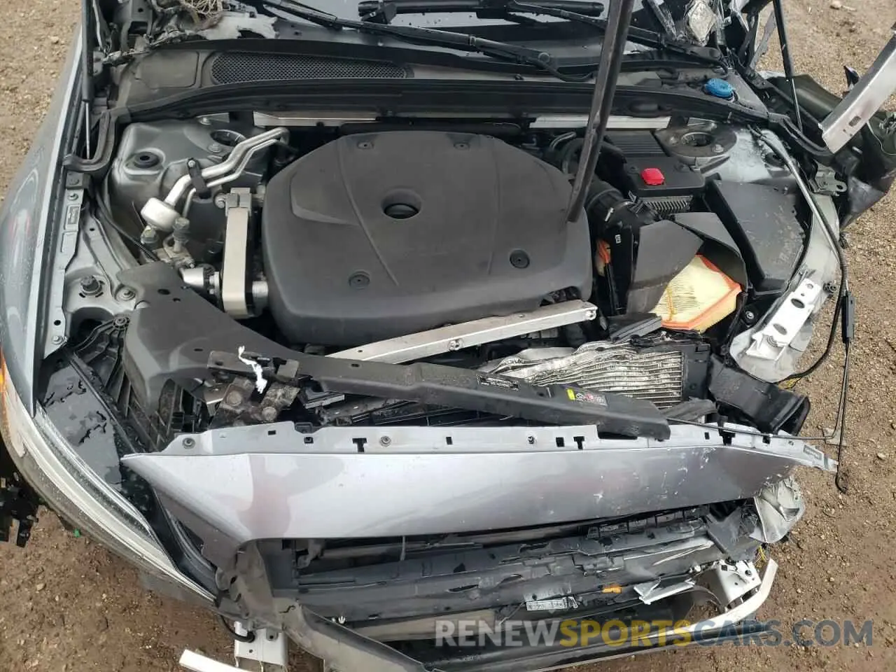 11 fotografías del automóvil dañado 7JRA22TM4LG032424 VOLVO S60 2020