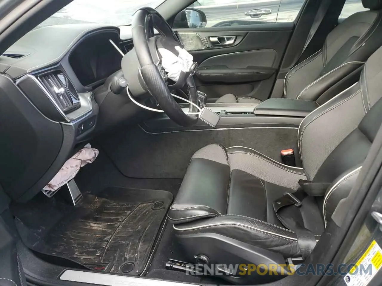 7 fotografías del automóvil dañado 7JRA22TM4LG032424 VOLVO S60 2020