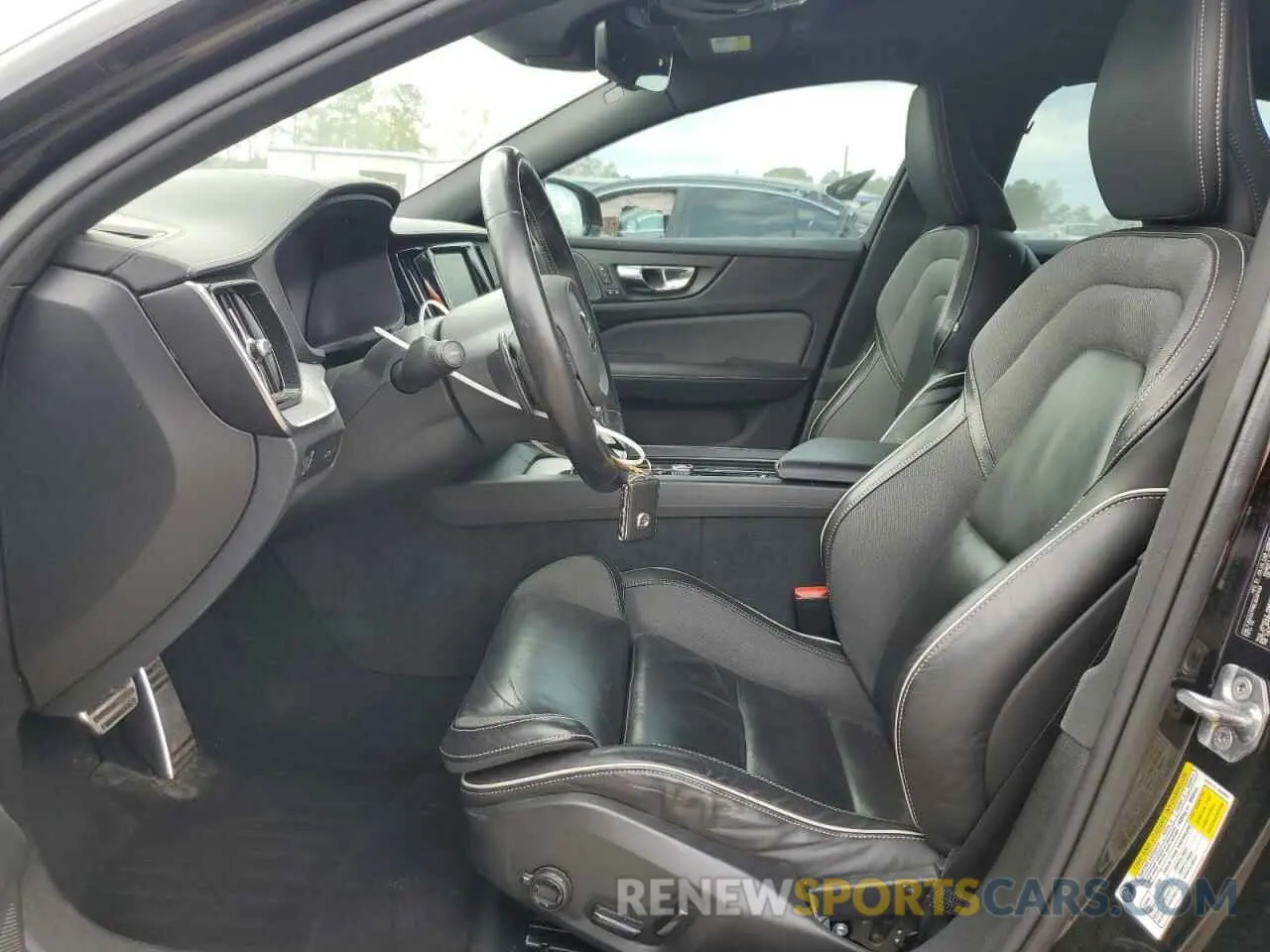 7 fotografías del automóvil dañado 7JRA22TM8LG037450 VOLVO S60 2020