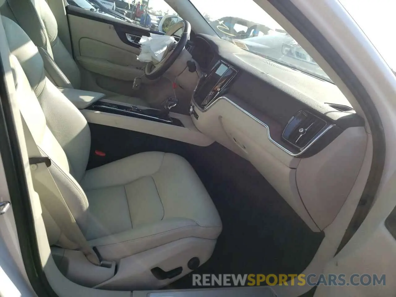 6 fotografías del automóvil dañado 7JR102FK9MG094063 VOLVO S60 2021
