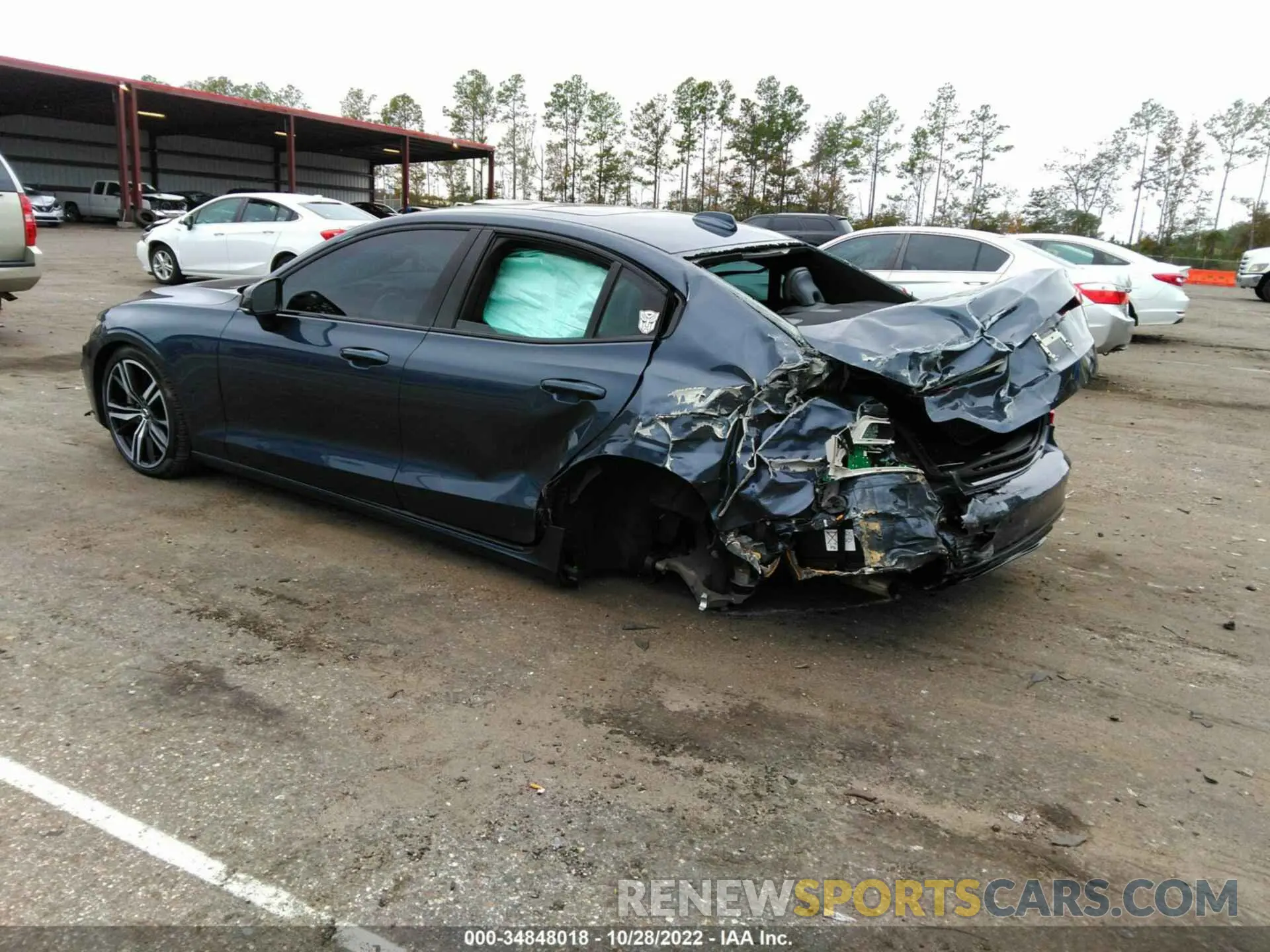 3 fotografías del automóvil dañado 7JR102FM6MG092076 VOLVO S60 2021