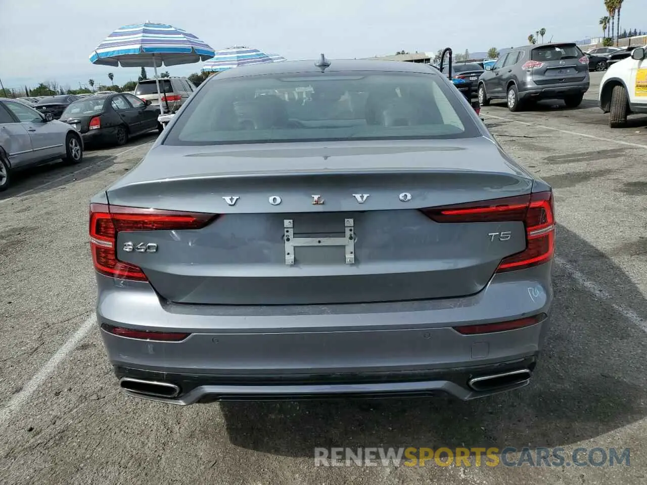 6 fotografías del automóvil dañado 7JR102FZ7MG126828 VOLVO S60 2021