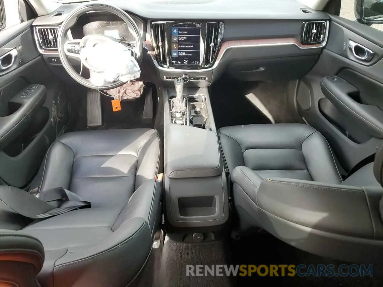 8 fotografías del automóvil dañado 7JR102FZ8MG122870 VOLVO S60 2021