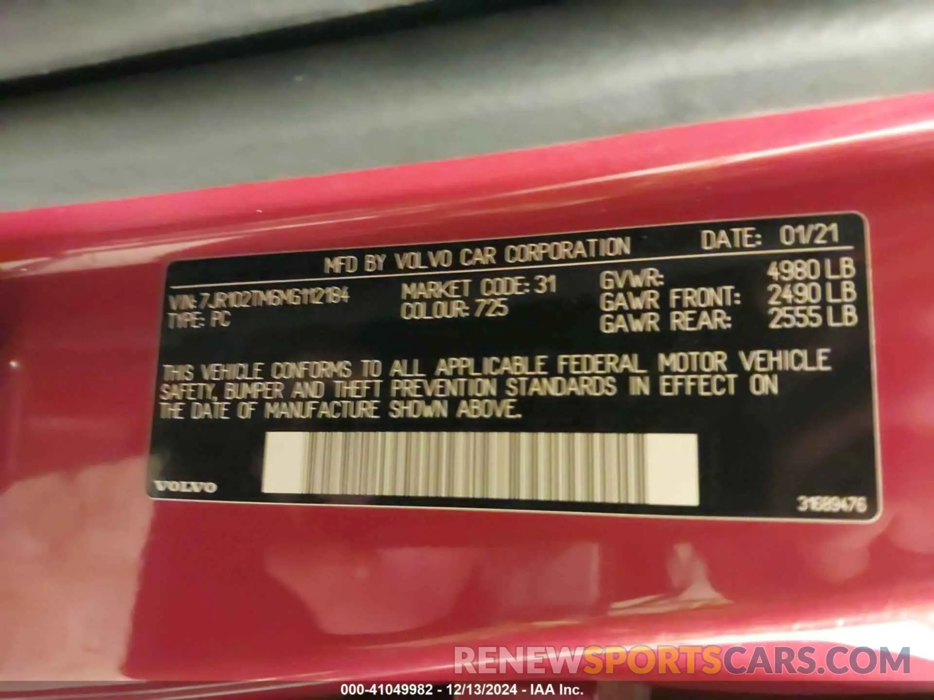 9 fotografías del automóvil dañado 7JR102TM6MG112184 VOLVO S60 2021