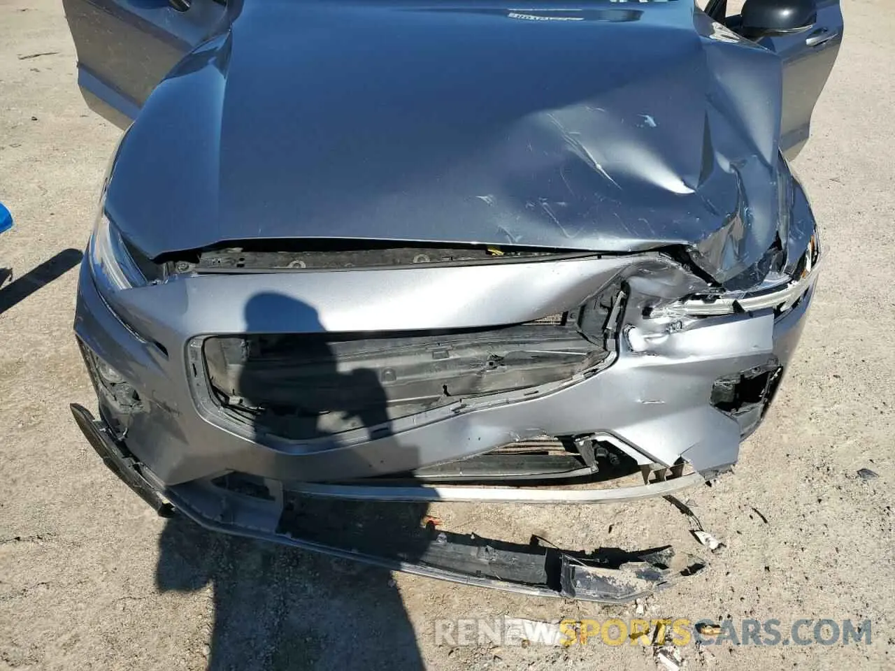11 fotografías del automóvil dañado 7JR102TZ3MG107892 VOLVO S60 2021