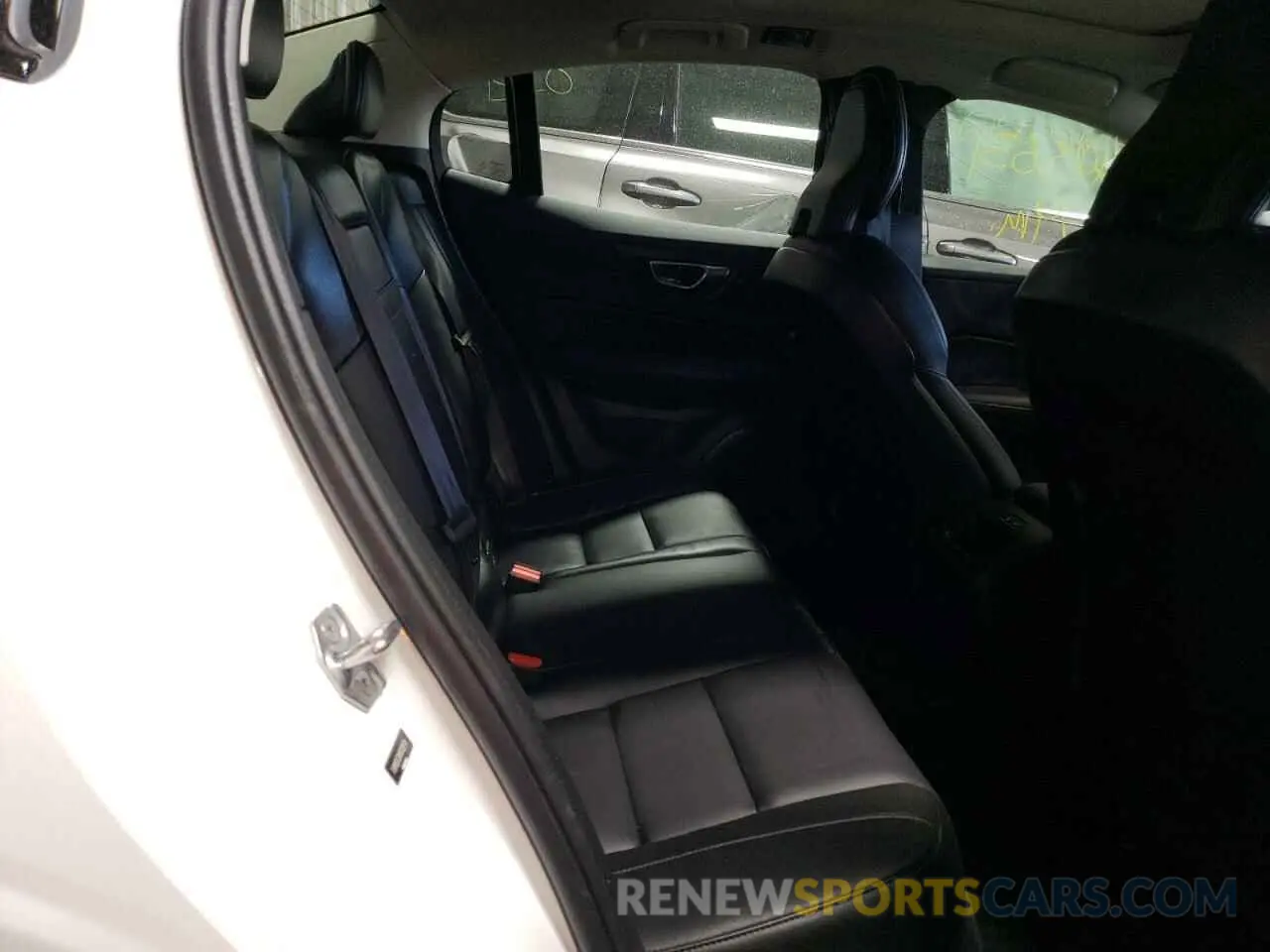 6 fotografías del automóvil dañado 7JR102TZXMG112474 VOLVO S60 2021