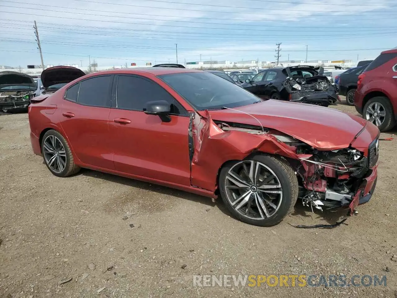 4 fotografías del automóvil dañado 7JRA22TM0MG096297 VOLVO S60 2021