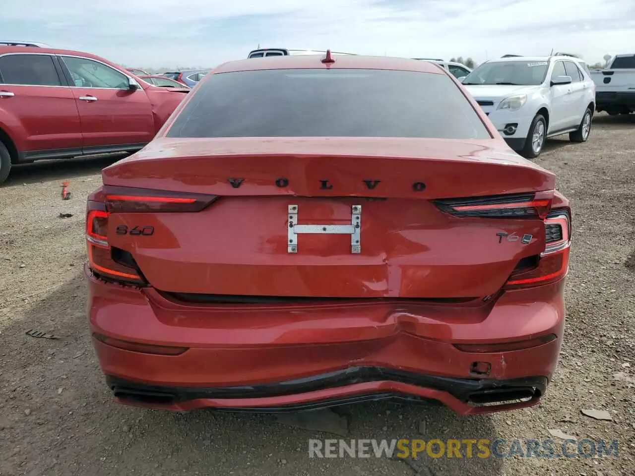 6 fotografías del automóvil dañado 7JRA22TM0MG096297 VOLVO S60 2021
