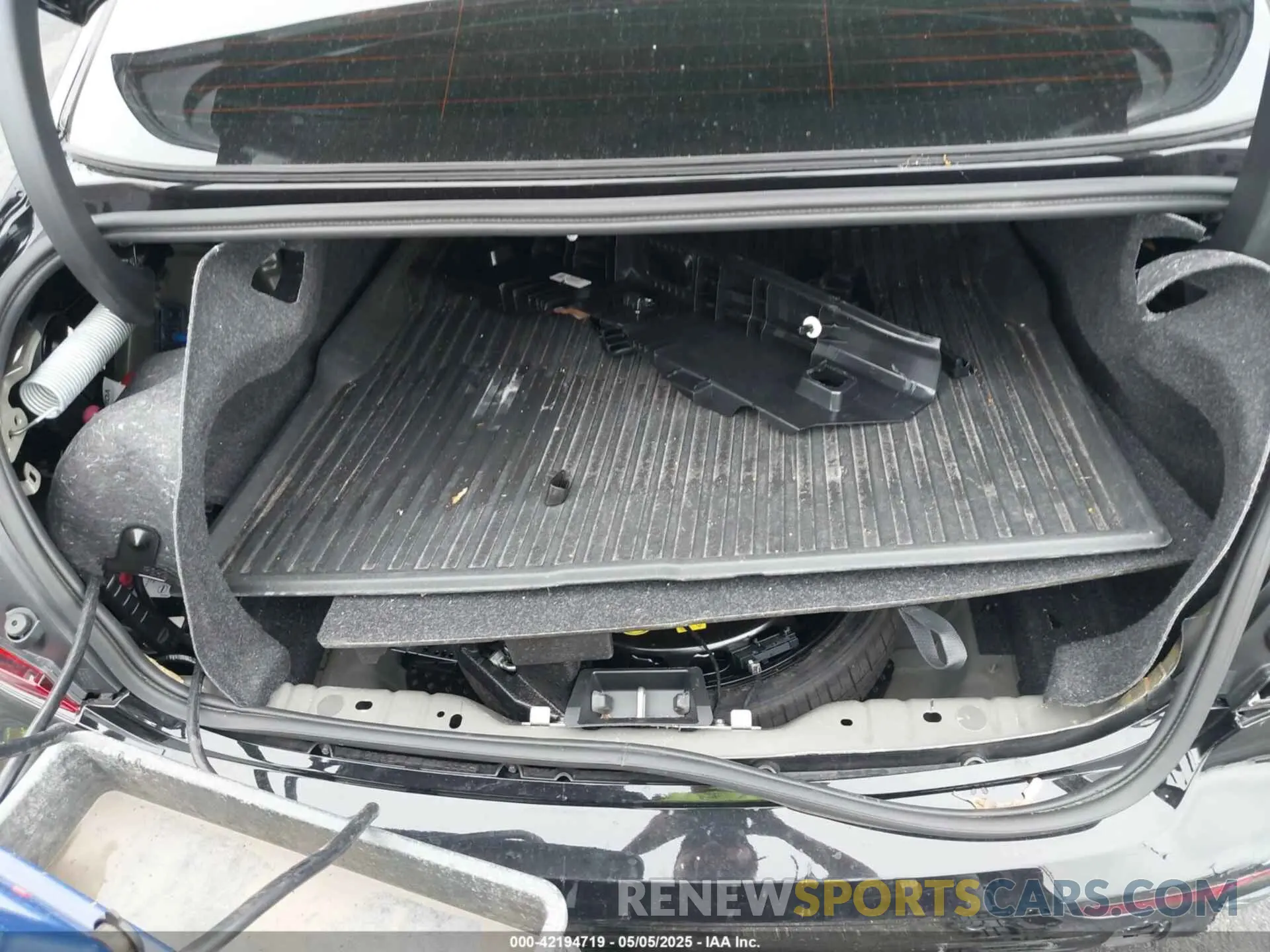 12 fotografías del automóvil dañado 7JRL12FT3PG227211 VOLVO S60 2023