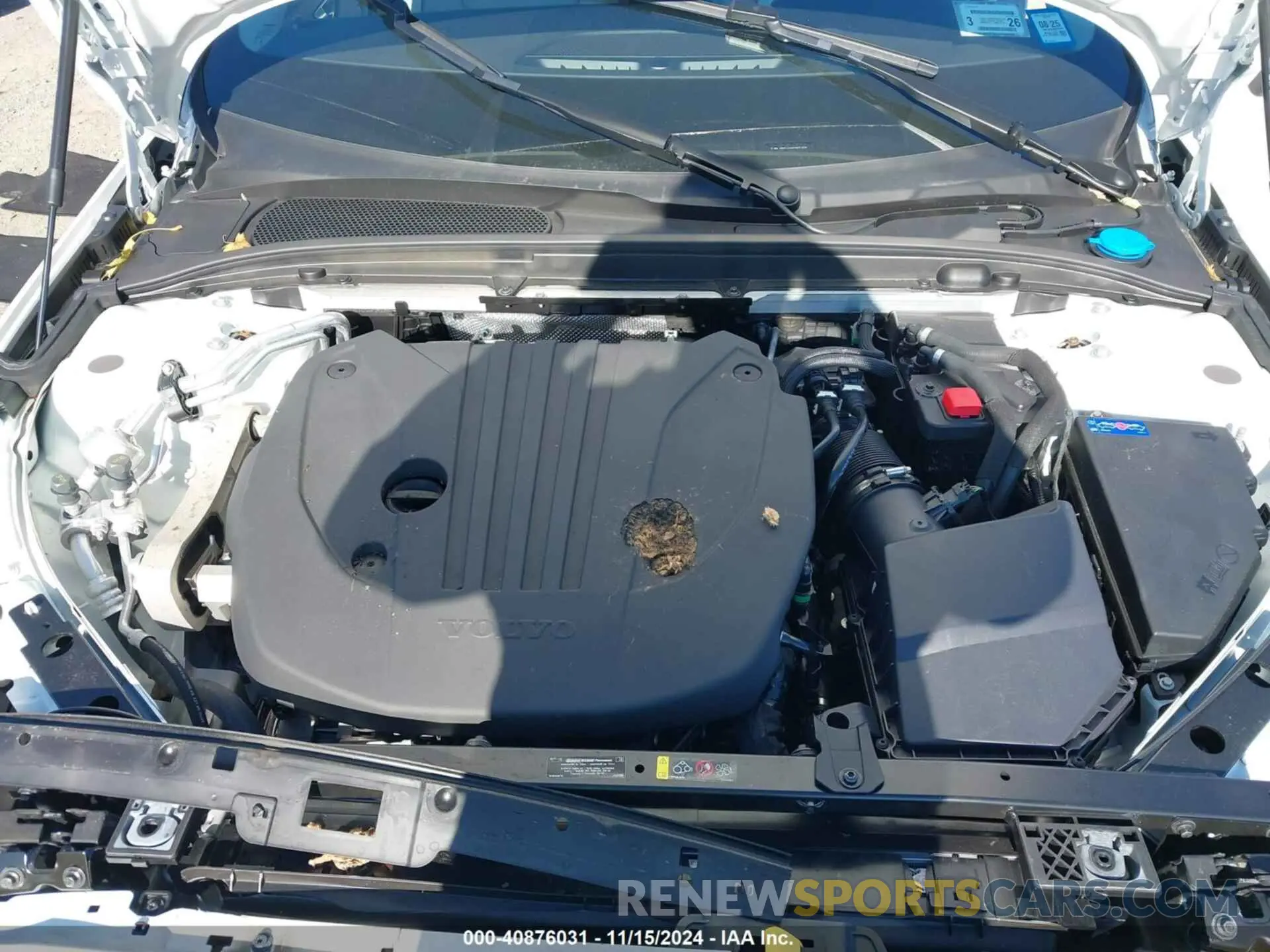 10 fotografías del automóvil dañado 7JRL12TW4PG255128 VOLVO S60 2023