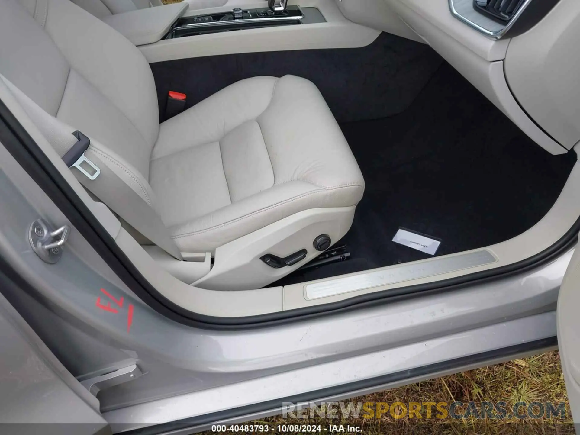 6 fotografías del automóvil dañado 7JRL12FL5RG313655 VOLVO S60 2024