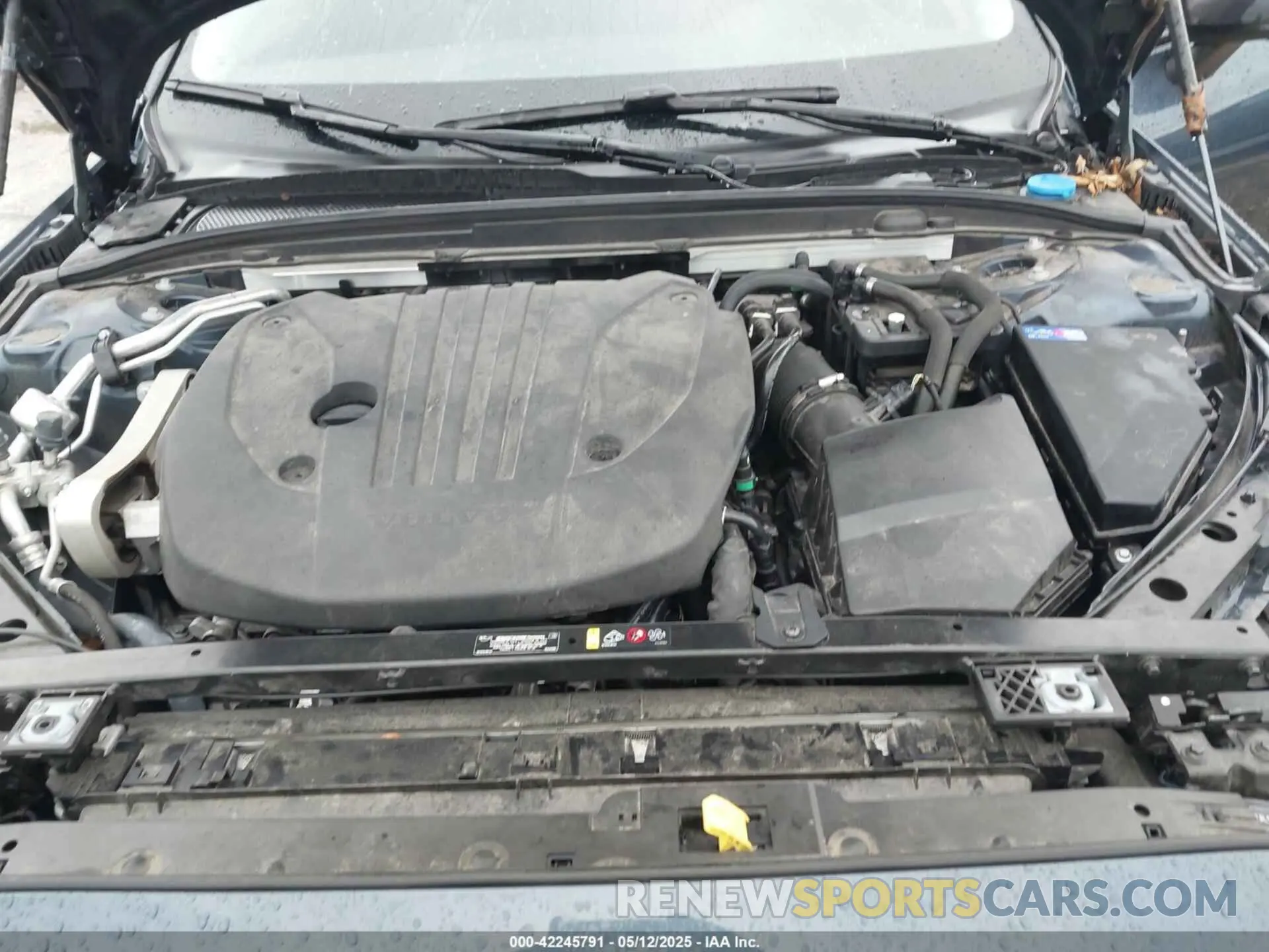 10 fotografías del automóvil dañado 7JRL12FL8RG295491 VOLVO S60 2024