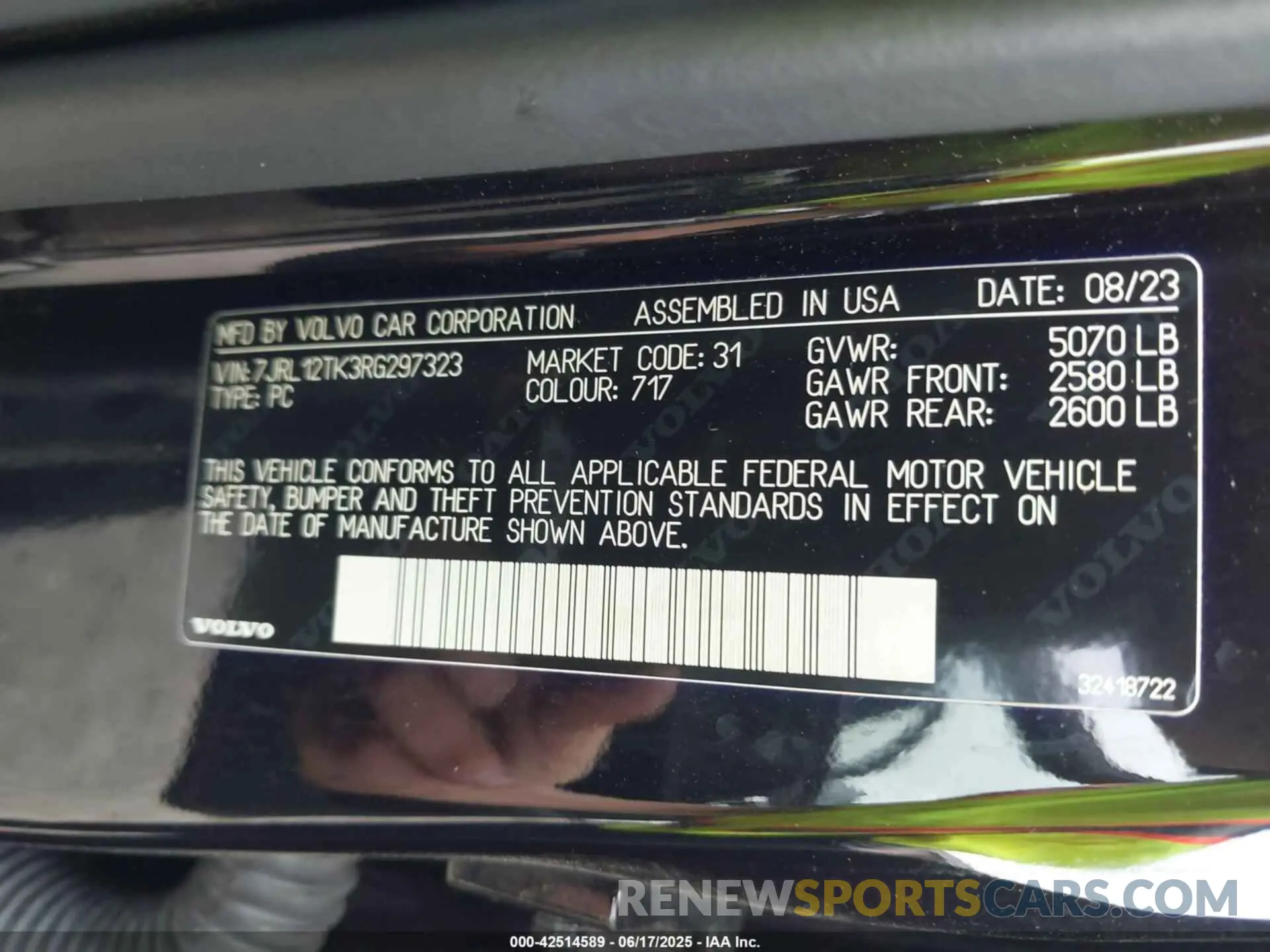 9 fotografías del automóvil dañado 7JRL12TK3RG297323 VOLVO S60 2024