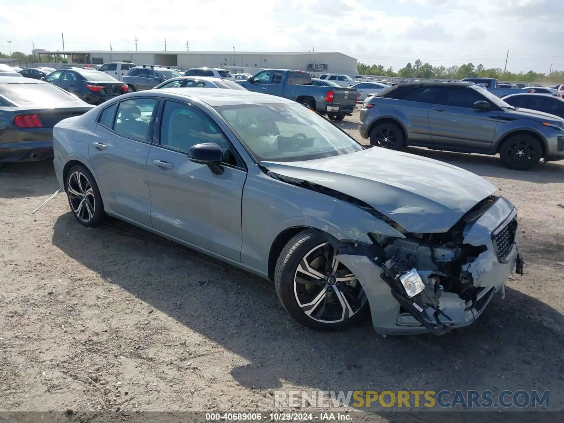 1 fotografías del automóvil dañado 7JRL12TM7RG311998 VOLVO S60 2024