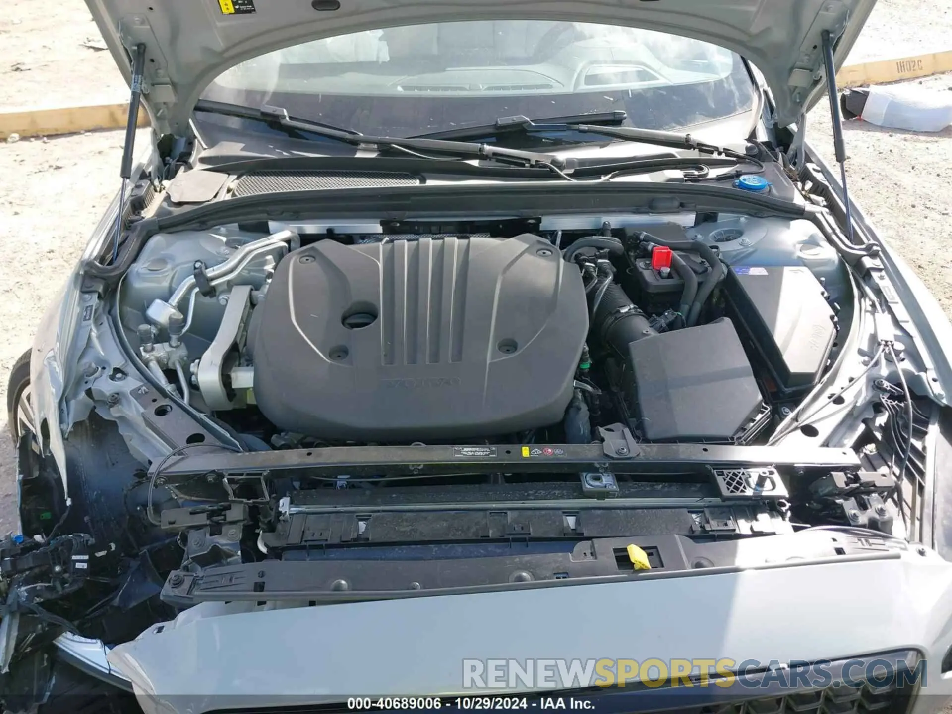 10 fotografías del automóvil dañado 7JRL12TM7RG311998 VOLVO S60 2024