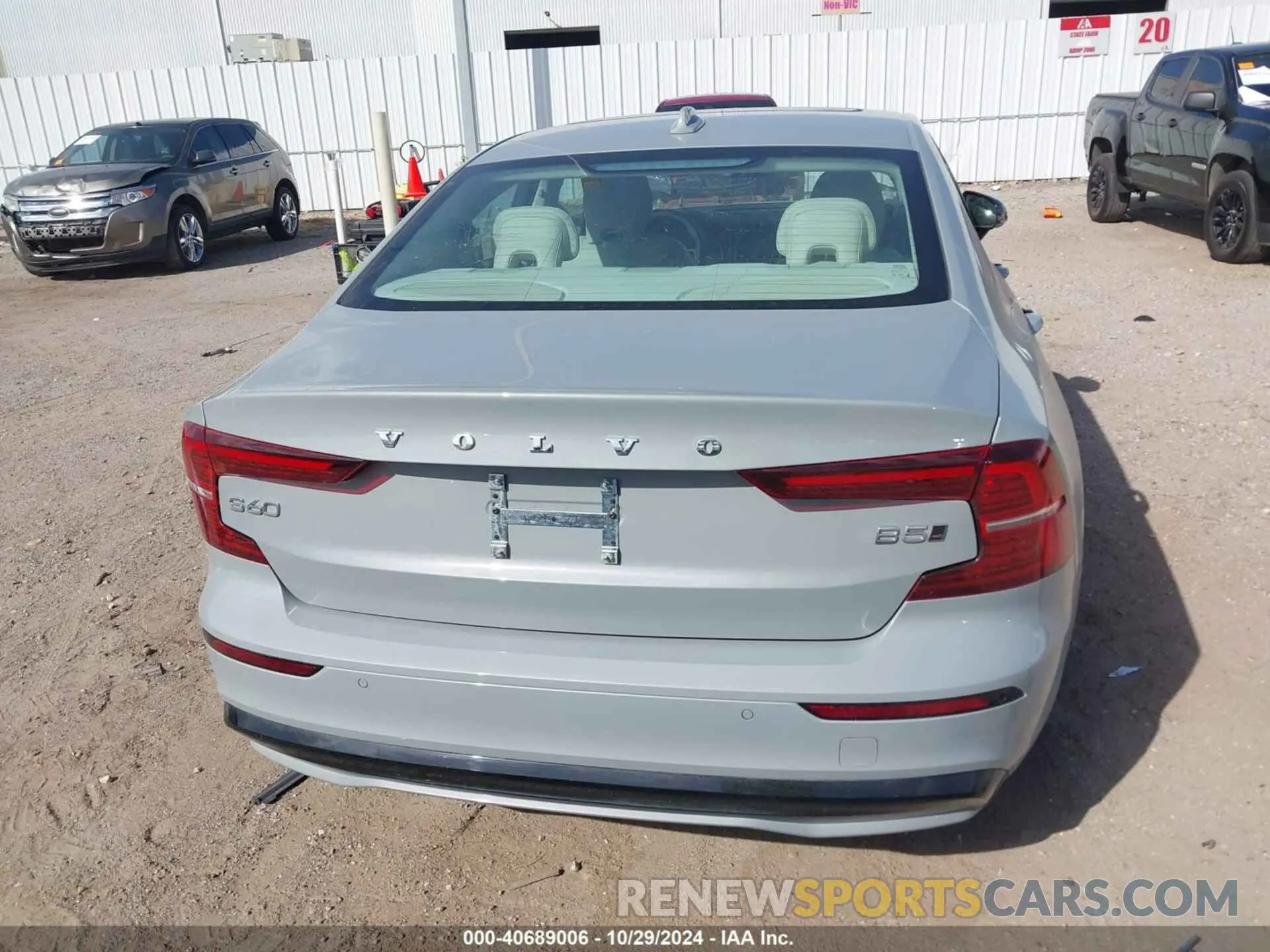 16 fotografías del automóvil dañado 7JRL12TM7RG311998 VOLVO S60 2024