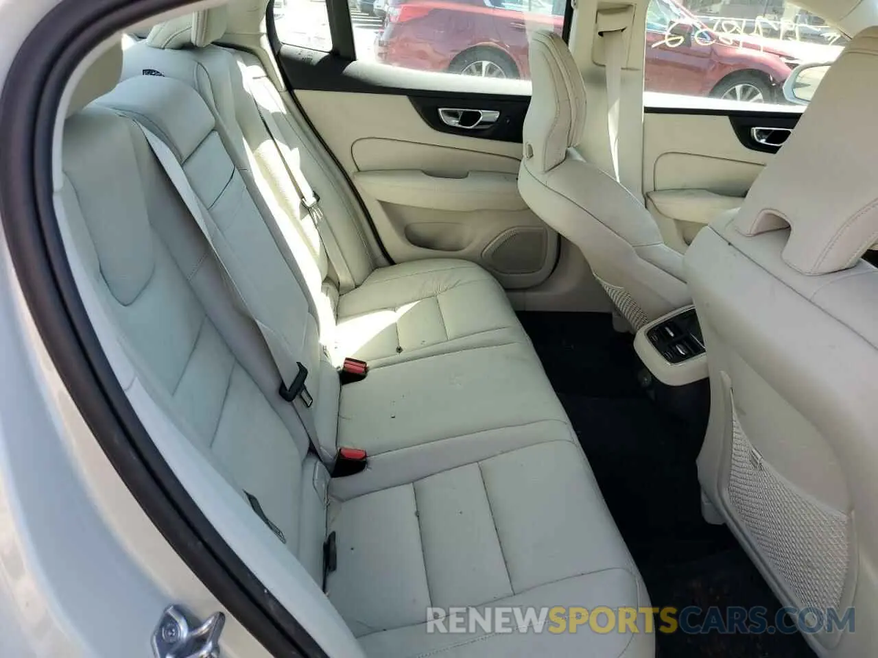 6 fotografías del automóvil dañado 7JRL12TL7NG154622 VOLVO S60 B5 INS 2022