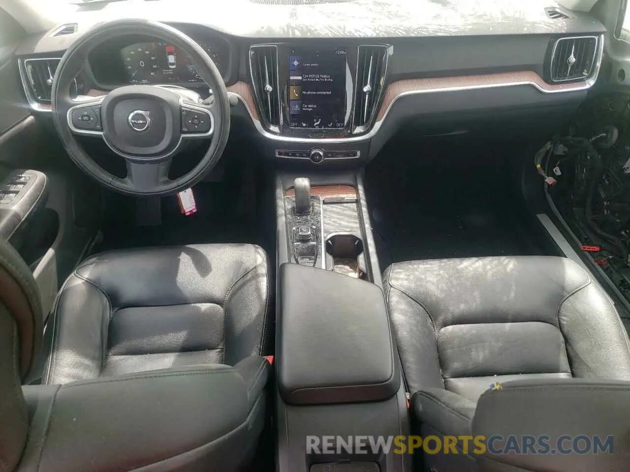 8 fotografías del automóvil dañado 7JRL12FZ5NG154246 VOLVO S60 B5 MOM 2022