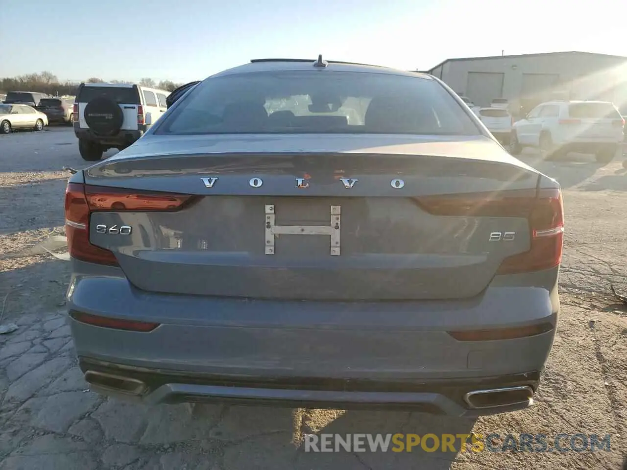 6 fotografías del automóvil dañado 7JRL12FZ5NG154635 VOLVO S60 B5 MOM 2022