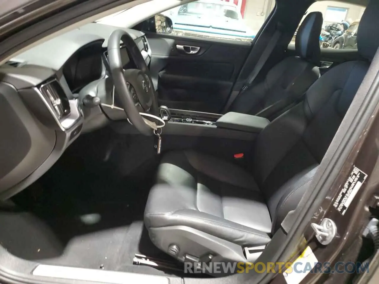 7 fotografías del automóvil dañado 7JRL12FK2RG321509 VOLVO S60 CORE 2024