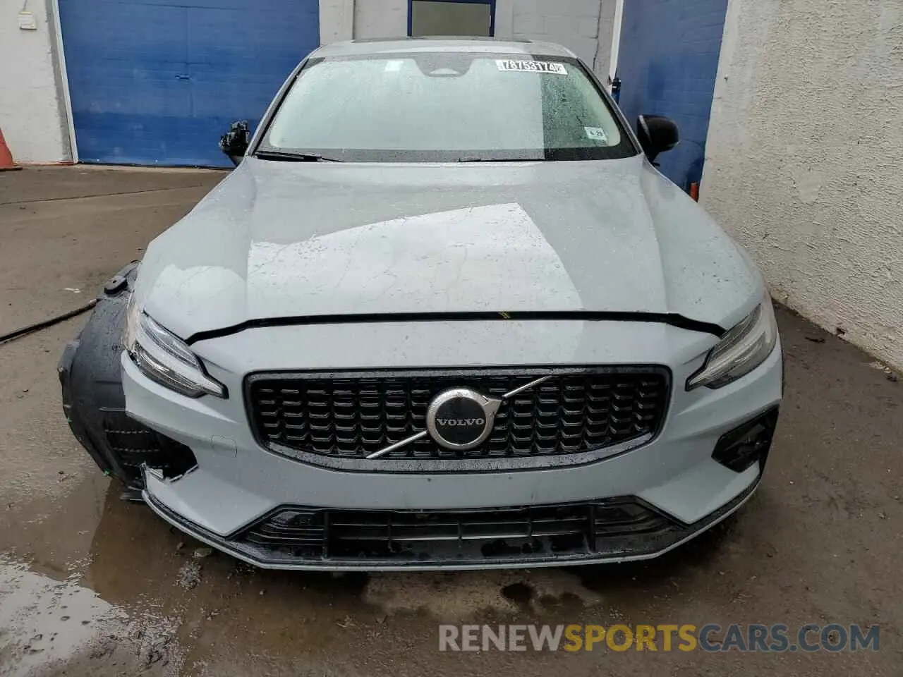 5 fotografías del automóvil dañado 7JRL12FK3RG323236 VOLVO S60 CORE 2024