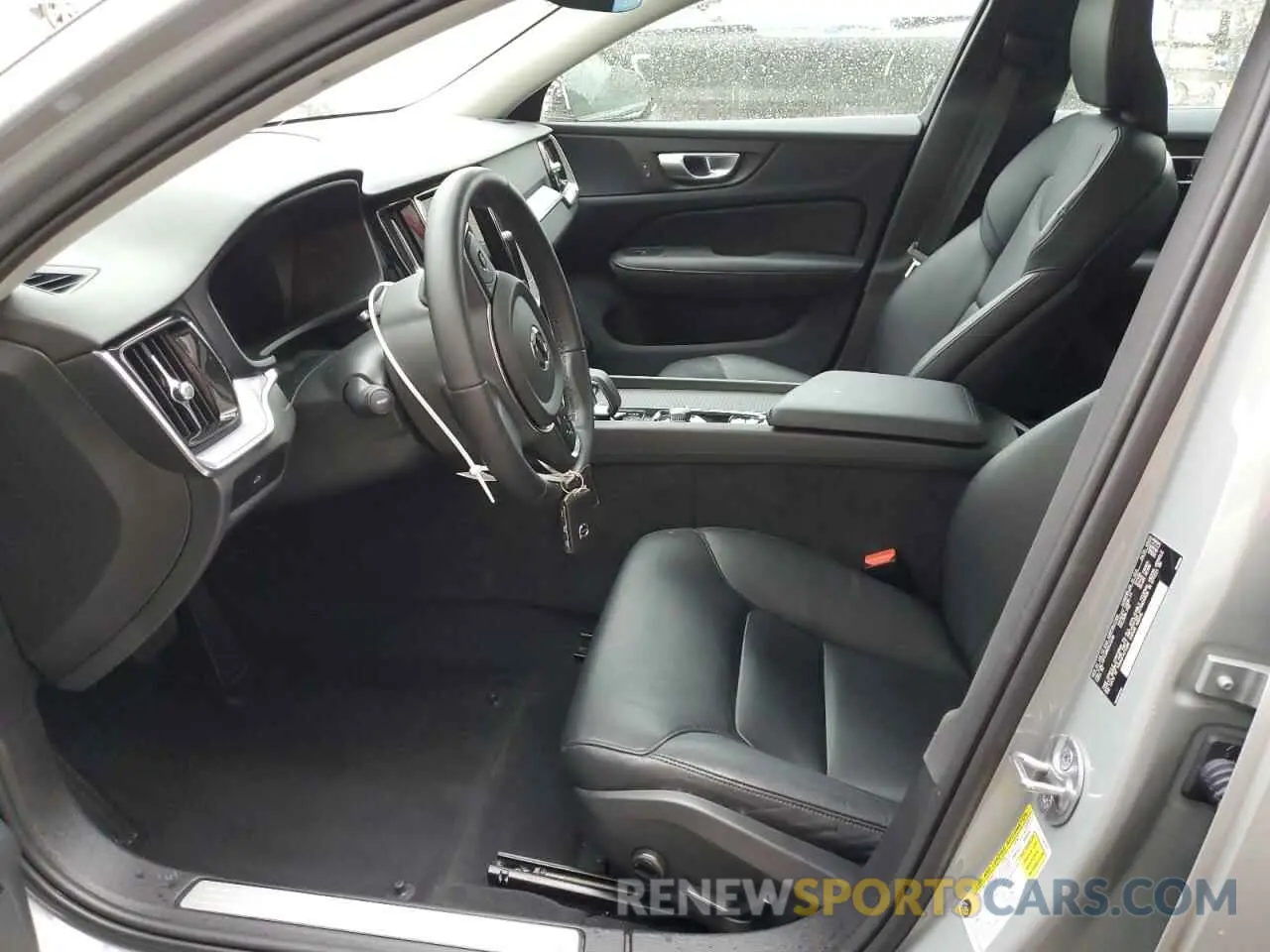 7 fotografías del automóvil dañado 7JRL12FK3RG323236 VOLVO S60 CORE 2024