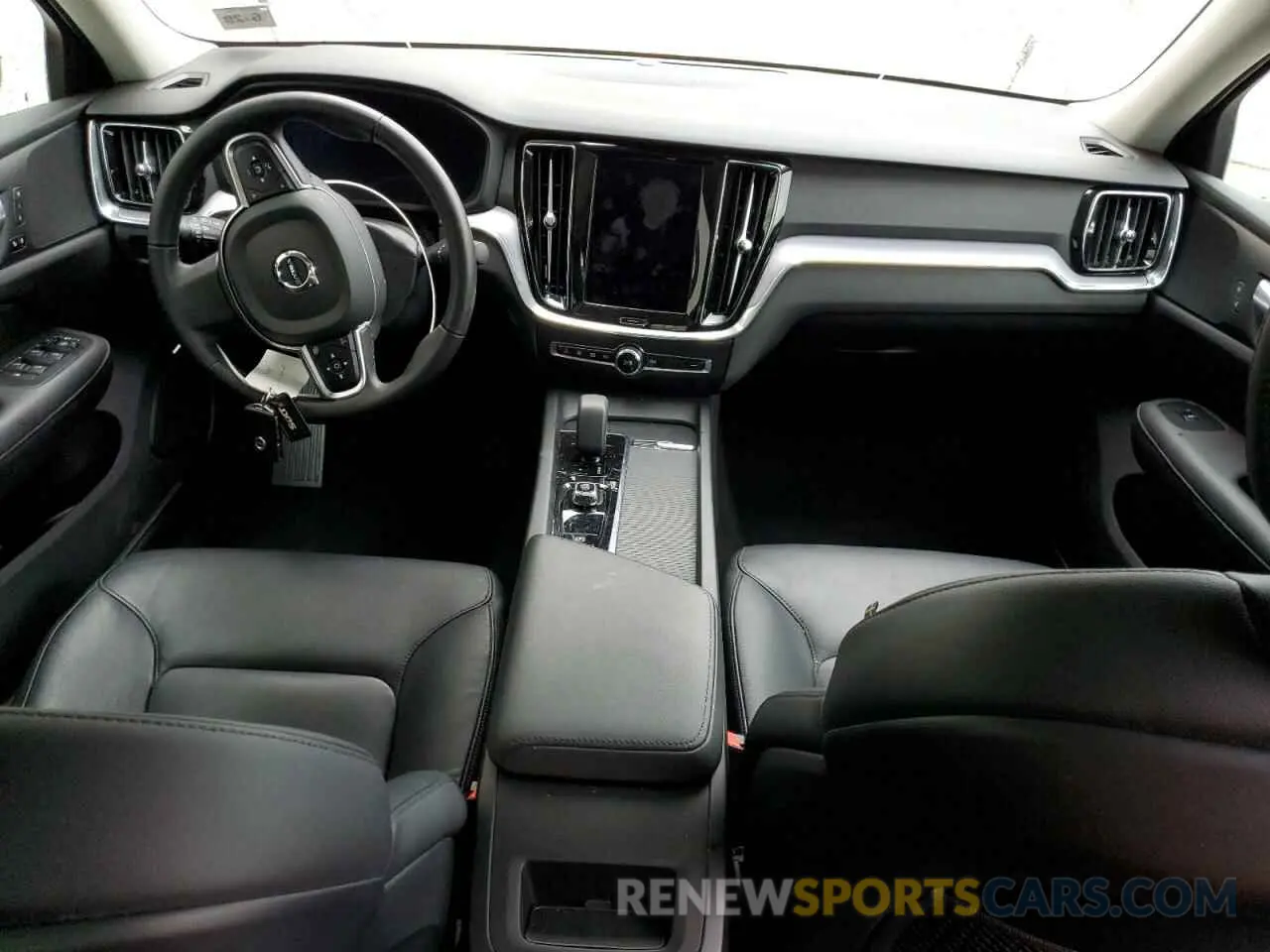8 fotografías del automóvil dañado 7JRL12FK3RG323236 VOLVO S60 CORE 2024