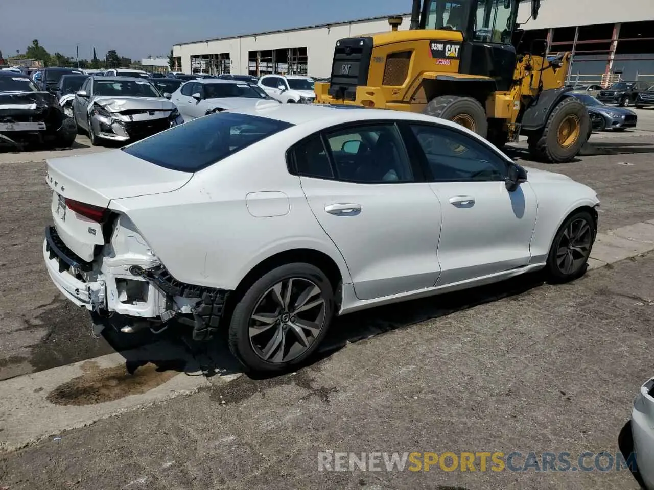 3 fotografías del automóvil dañado 7JRL12FK7RG313387 VOLVO S60 CORE 2024