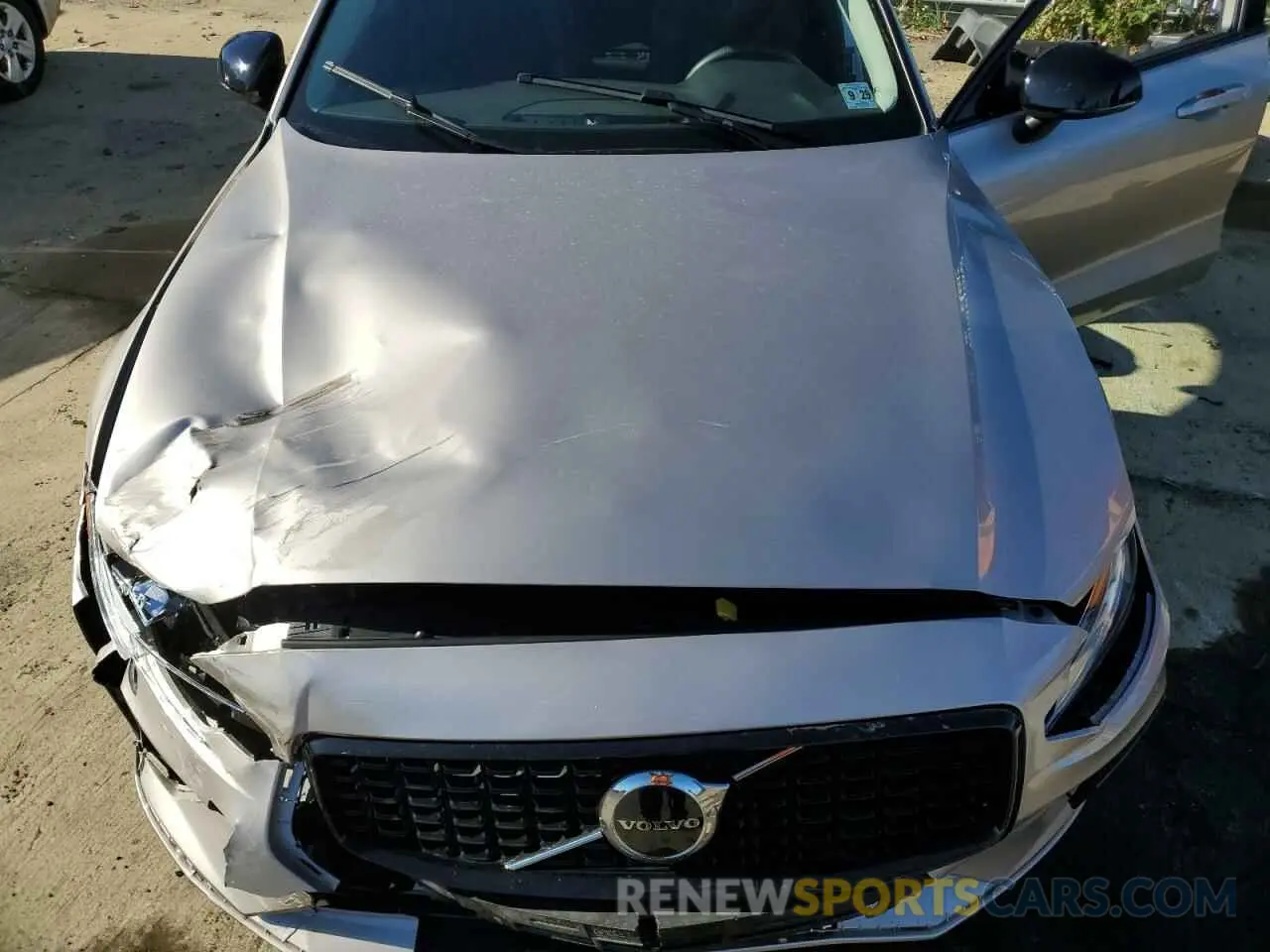 11 fotografías del automóvil dañado 7JRL12FK9RG297371 VOLVO S60 CORE 2024