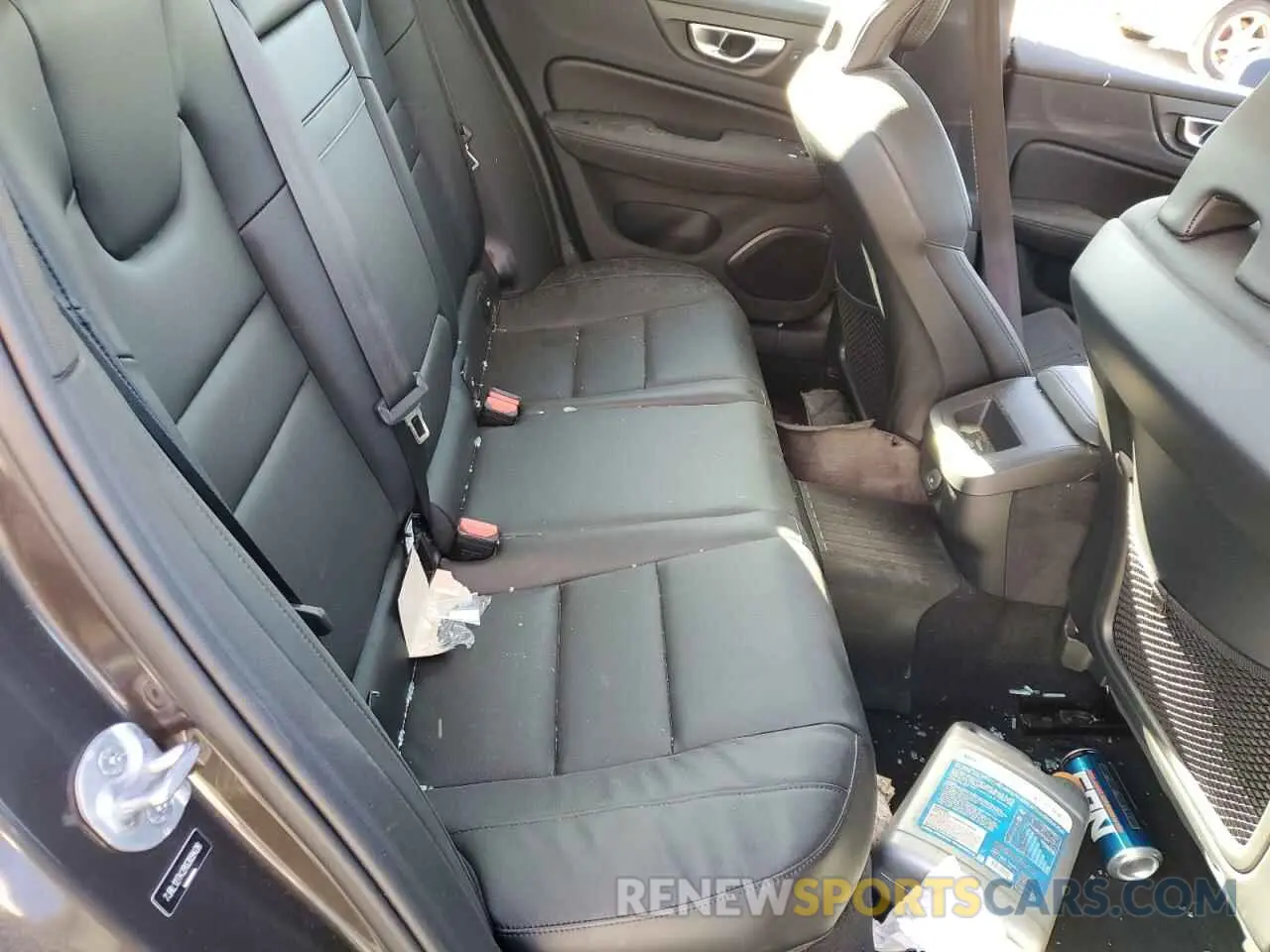 10 fotografías del automóvil dañado 7JRL12TK2RG309428 VOLVO S60 CORE 2024