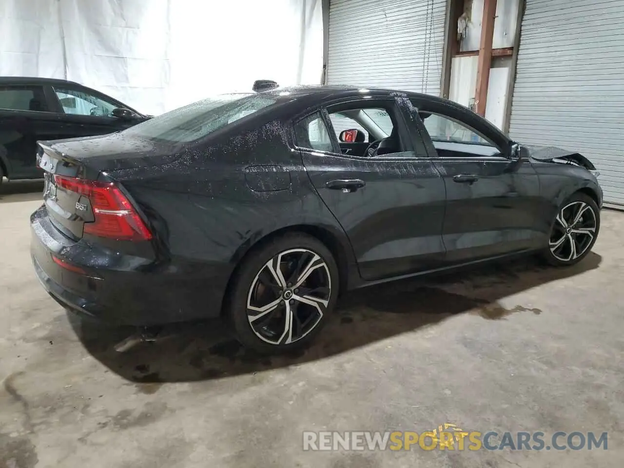 3 fotografías del automóvil dañado 7JRL12TK7RG324393 VOLVO S60 CORE 2024