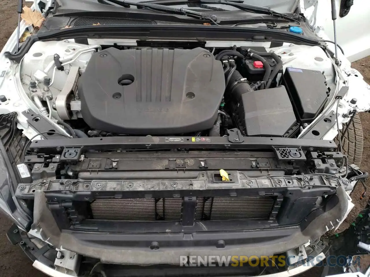 11 fotografías del automóvil dañado 7JRL12TK8RG295020 VOLVO S60 CORE 2024