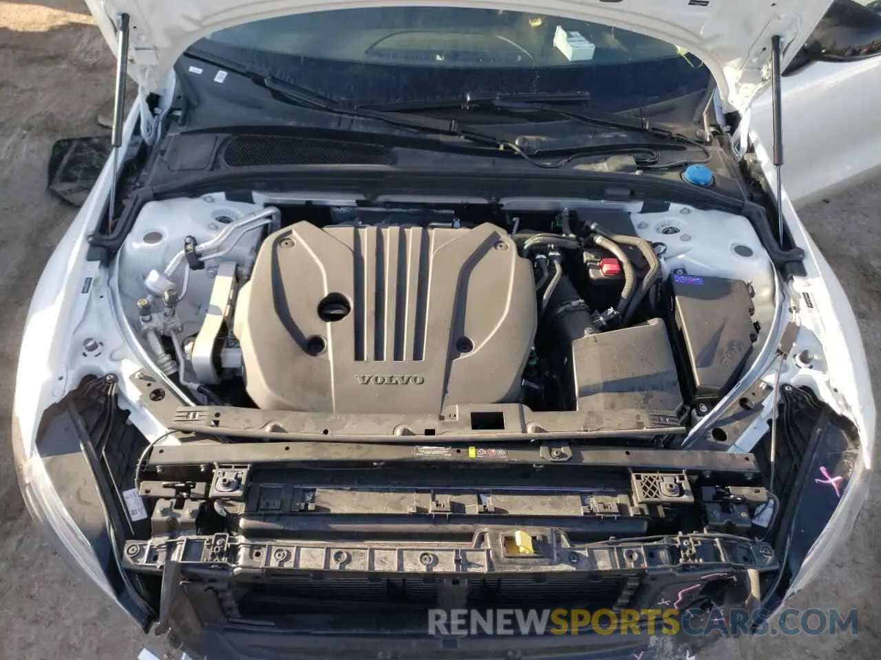 11 fotografías del automóvil dañado 7JRL12FJ4SG366061 VOLVO S60 CORE 2025