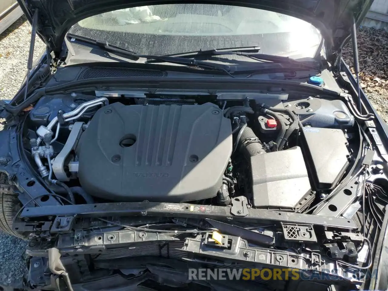 11 fotografías del automóvil dañado 7JRL12GJ6SG364732 VOLVO S60 CORE 2025