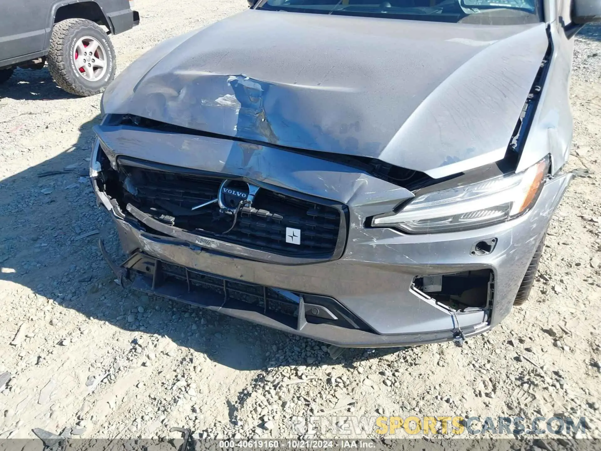 6 fotografías del automóvil dañado 7JRBK0FP3LG046832 VOLVO S60 HYBRID 2020
