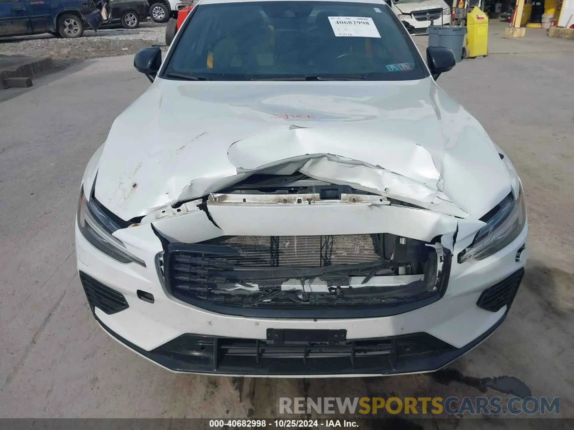 6 fotografías del automóvil dañado 7JRBK0FP9LG054899 VOLVO S60 HYBRID 2020
