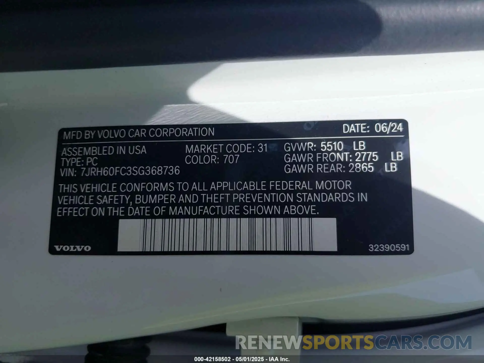 9 fotografías del automóvil dañado 7JRH60FC3SG368736 VOLVO S60 PLUG-IN HYBRID 2025