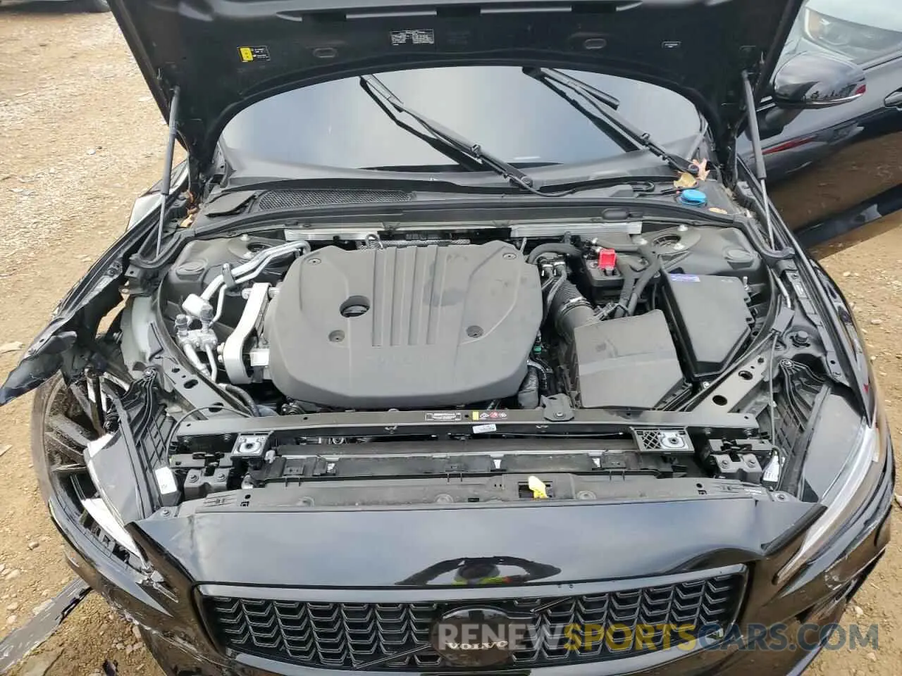 11 fotografías del automóvil dañado 7JRL12TTXPG251106 VOLVO S60 PLUS 2023